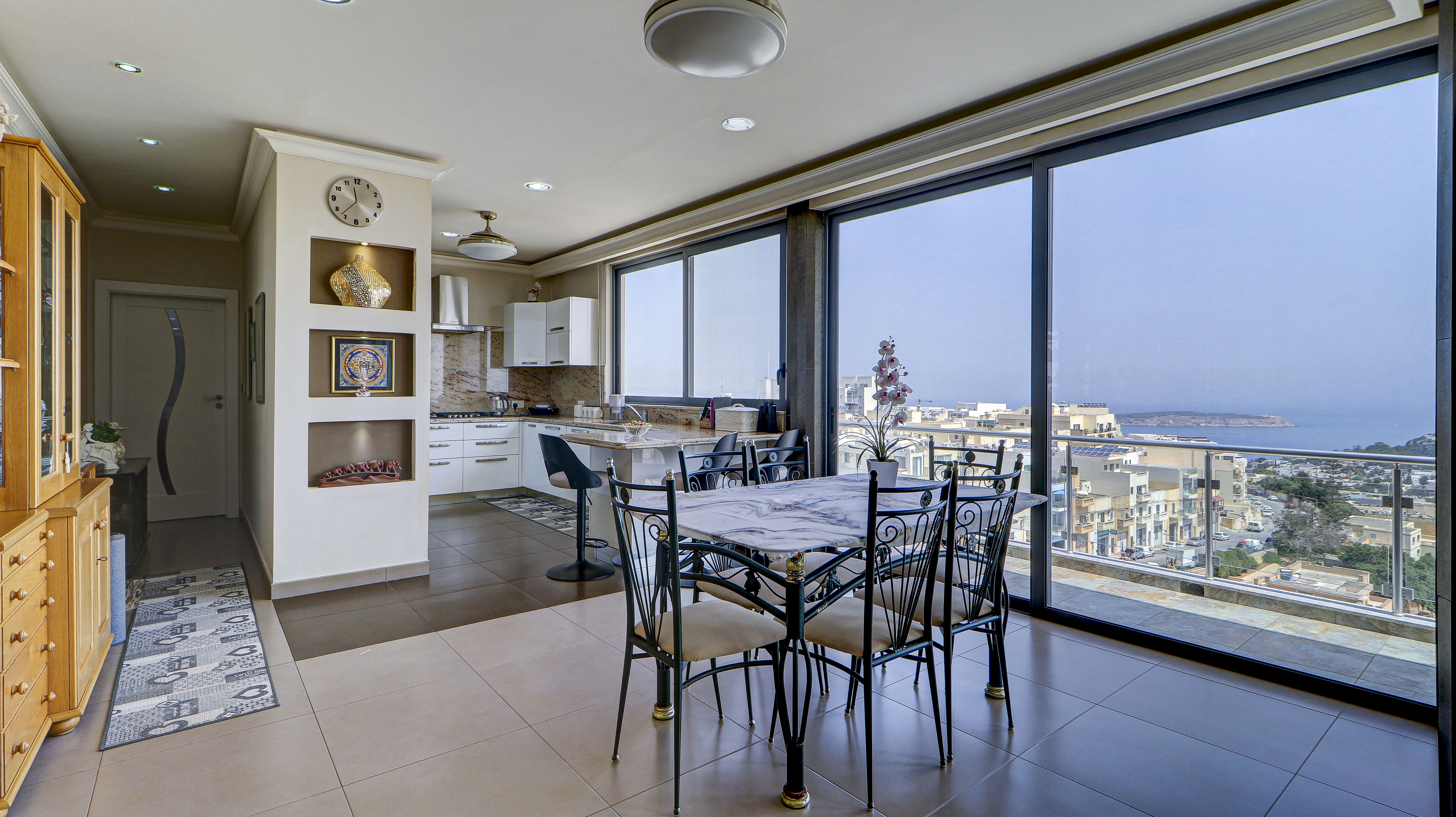  Stunning Penthouse with Panoramic Mediterranean Views - 物件實景