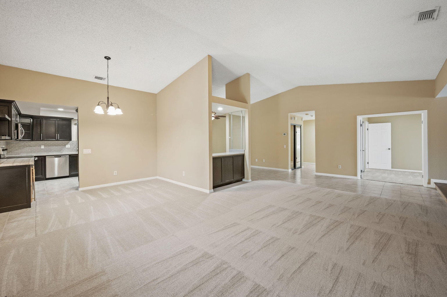 Cathedral City, California, 92234, United States, 3 Bedrooms Bedrooms, ,2 BathroomsBathrooms,Residential,For Sale,1921593