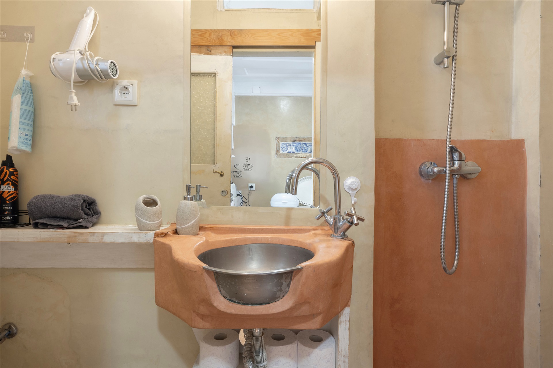  Duplex, 1 bedrooms, for Sale - 物件實景