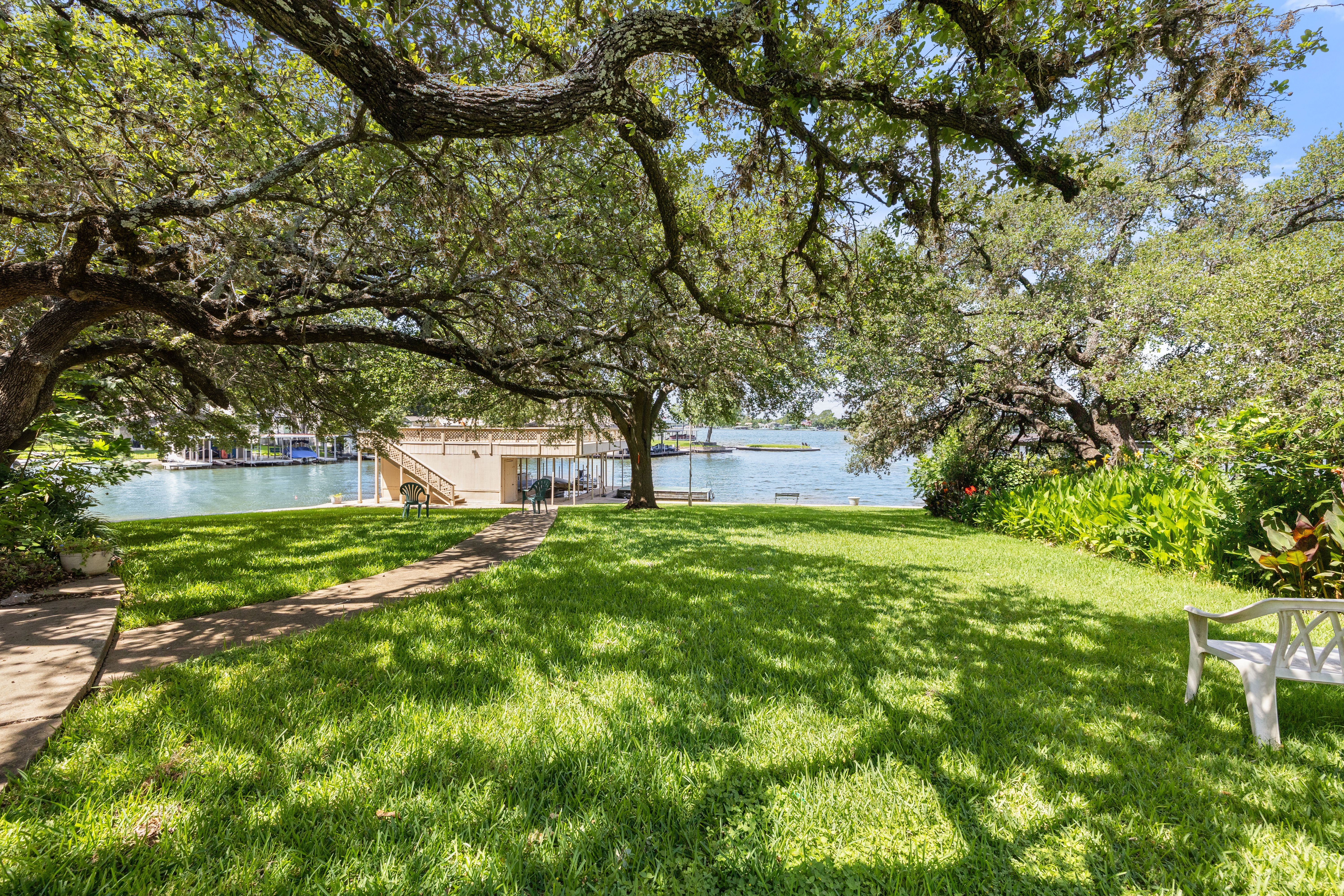  Prime Lake LBJ Waterfront Opportunity - 物件實景