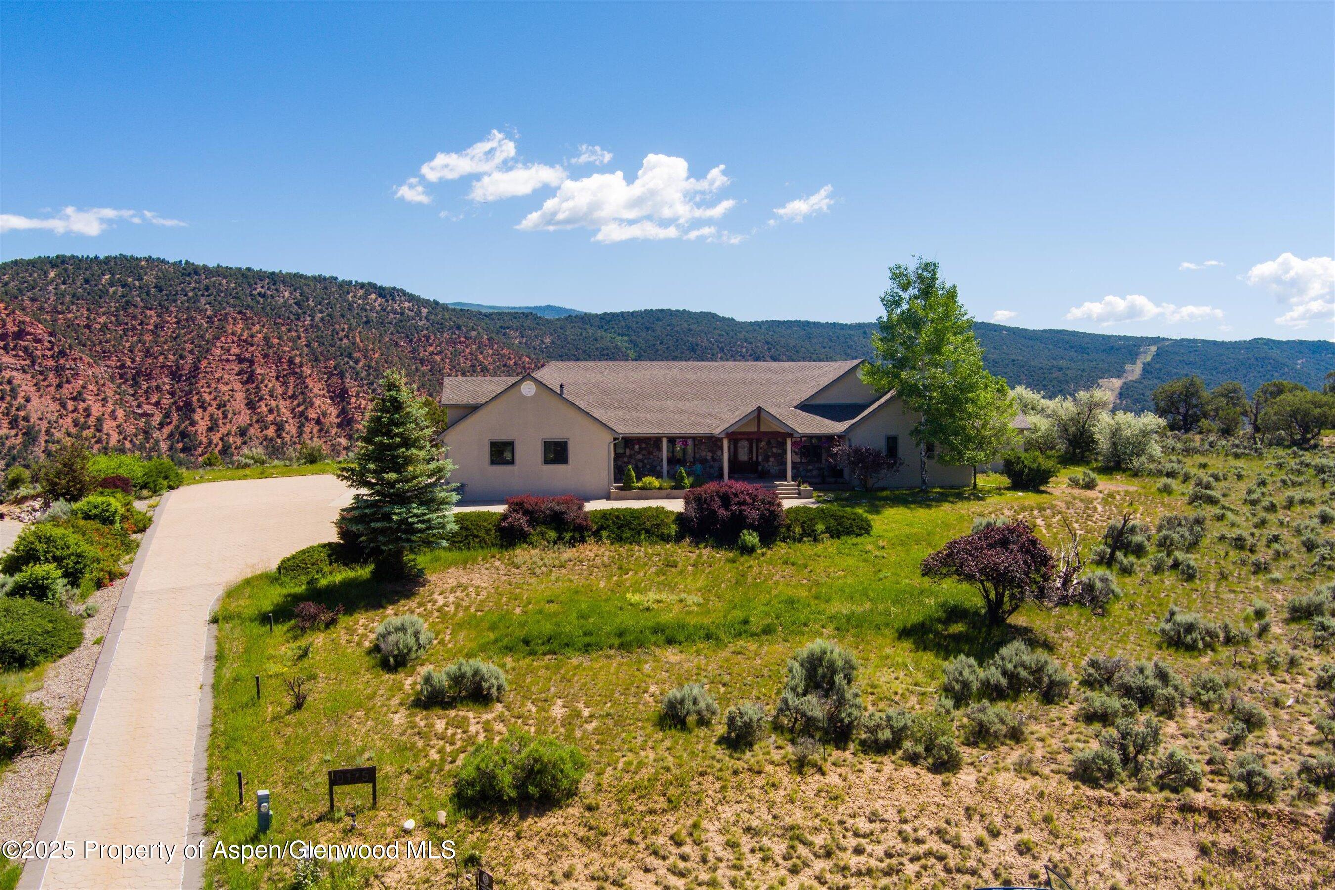 Glenwood Springs, Colorado, 81601, United States, 4 Bedrooms Bedrooms, ,5 BathroomsBathrooms,Residential,For Sale,1804908