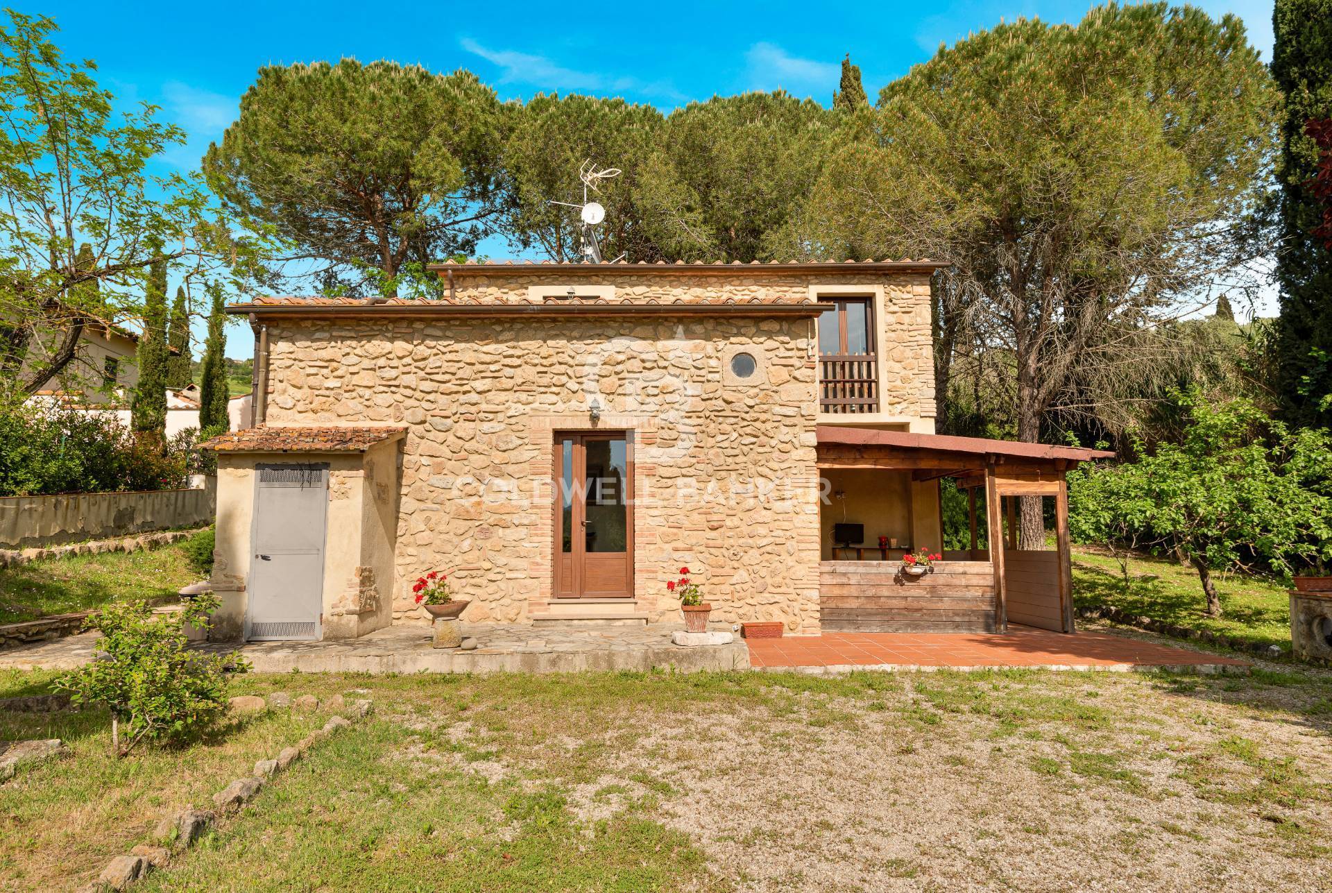 Strada Consorziale di Rioddi, Volterra, Pisa, 56048, IT, 11 Bedrooms Bedrooms, ,7 BathroomsBathrooms,Residential,For Sale,Strada Consorziale di Rioddi,1613669