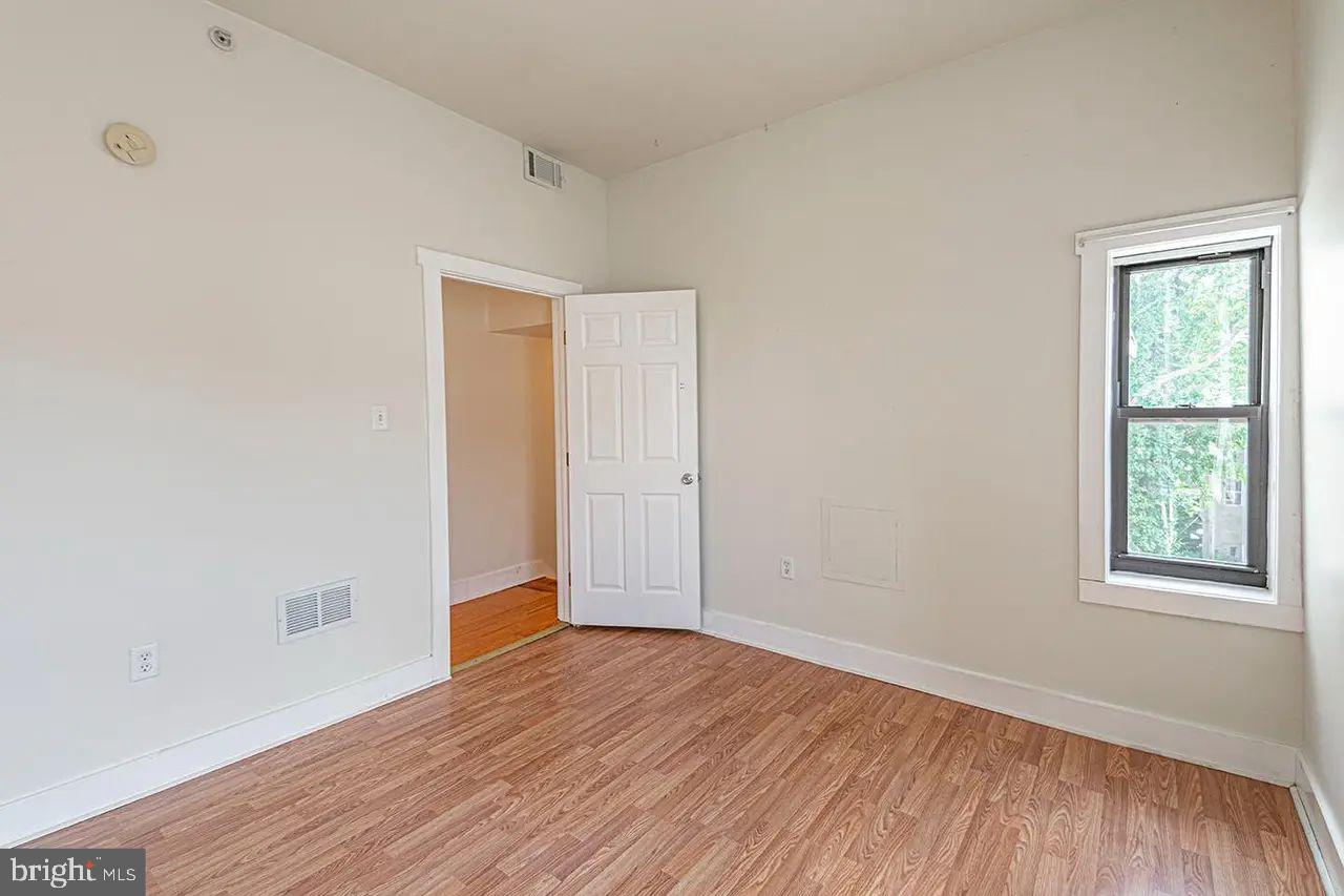 Philadelphia, Pennsylvania, 19121, United States, ,Residential,For Sale,1987835