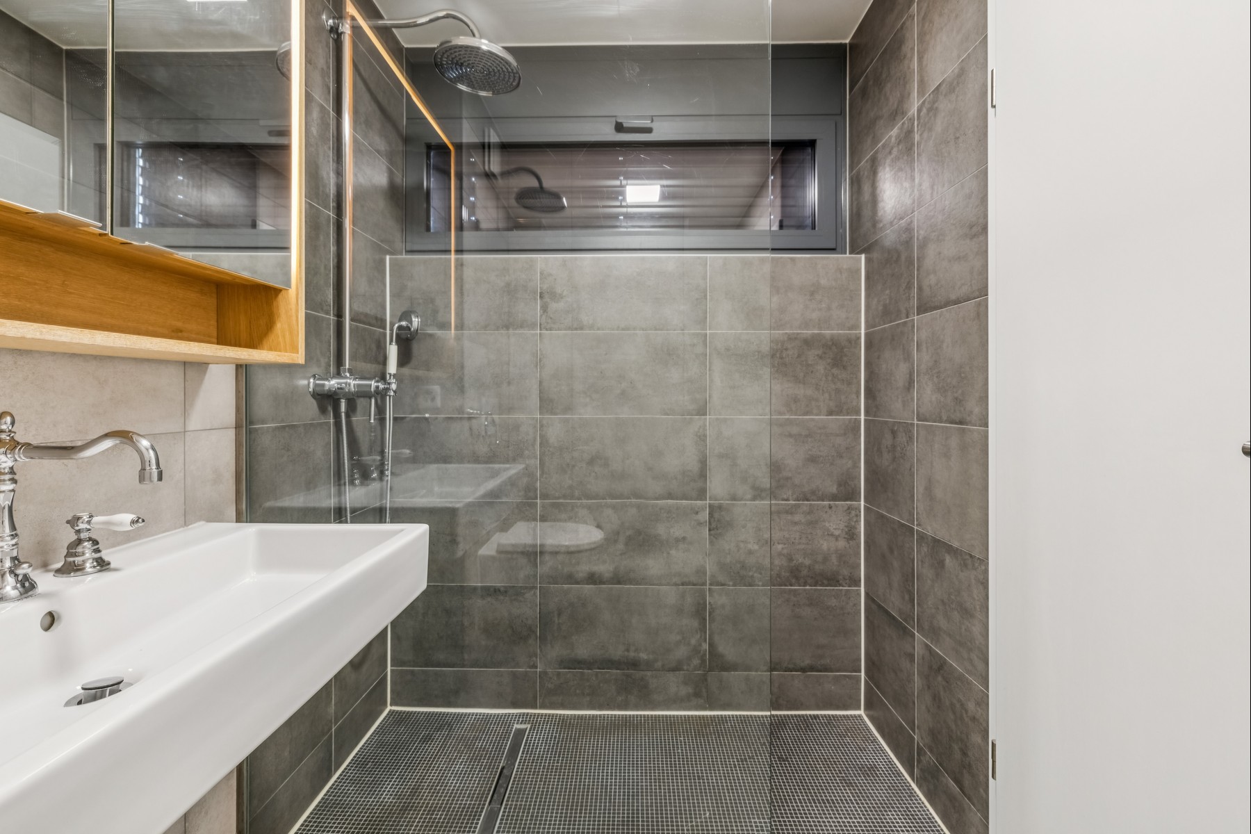 Anières  Elegant contemporary villa with exceptional amenities - 物件實景