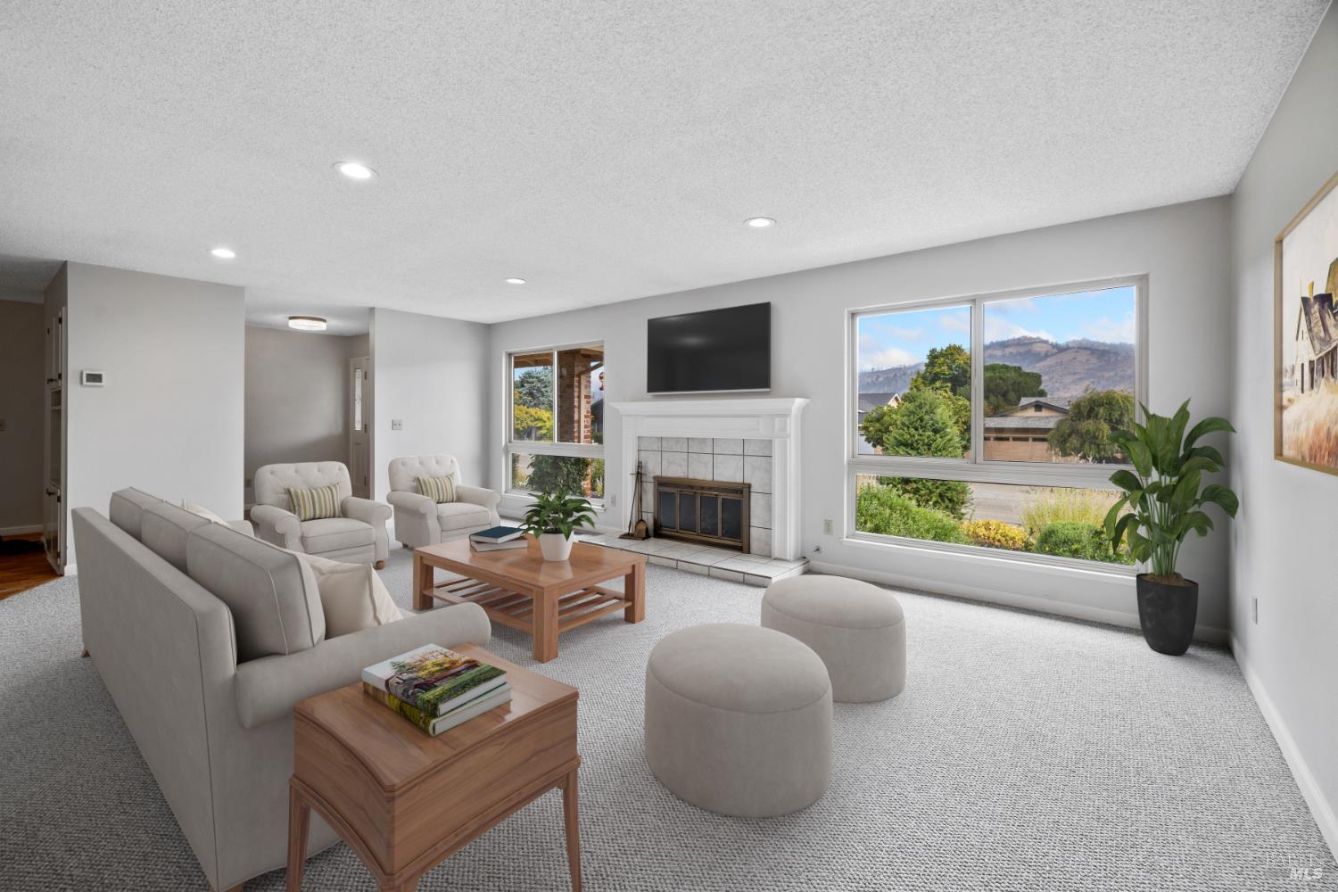 Santa Rosa, California, 95409, United States, 3 Bedrooms Bedrooms, ,2 BathroomsBathrooms,Residential,For Sale,1983048