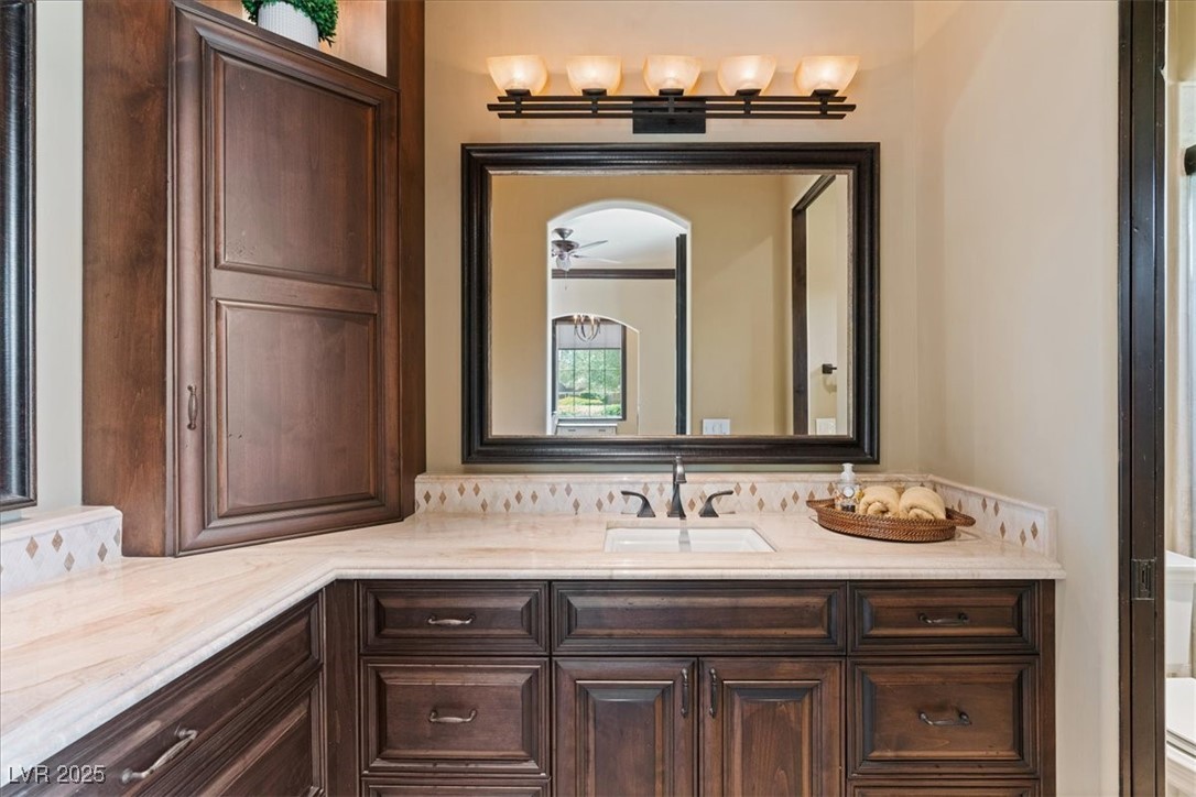 Henderson, Nevada, 89011, United States, 3 Bedrooms Bedrooms, ,4 BathroomsBathrooms,Residential,For Sale,2002027