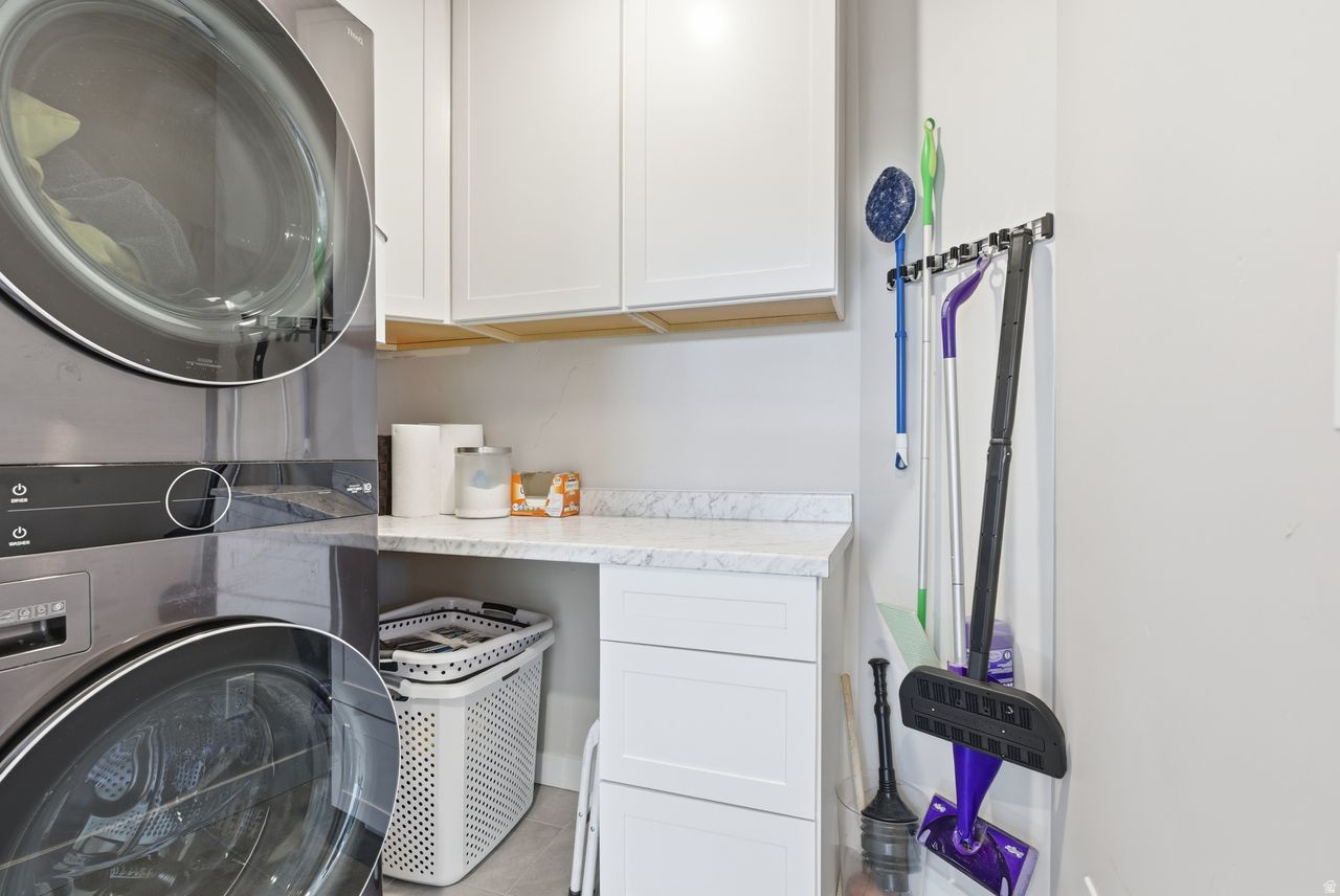 Saratoga Springs, Utah, 84045, United States, 3 Bedrooms Bedrooms, ,3 BathroomsBathrooms,Residential,For Sale,2000847