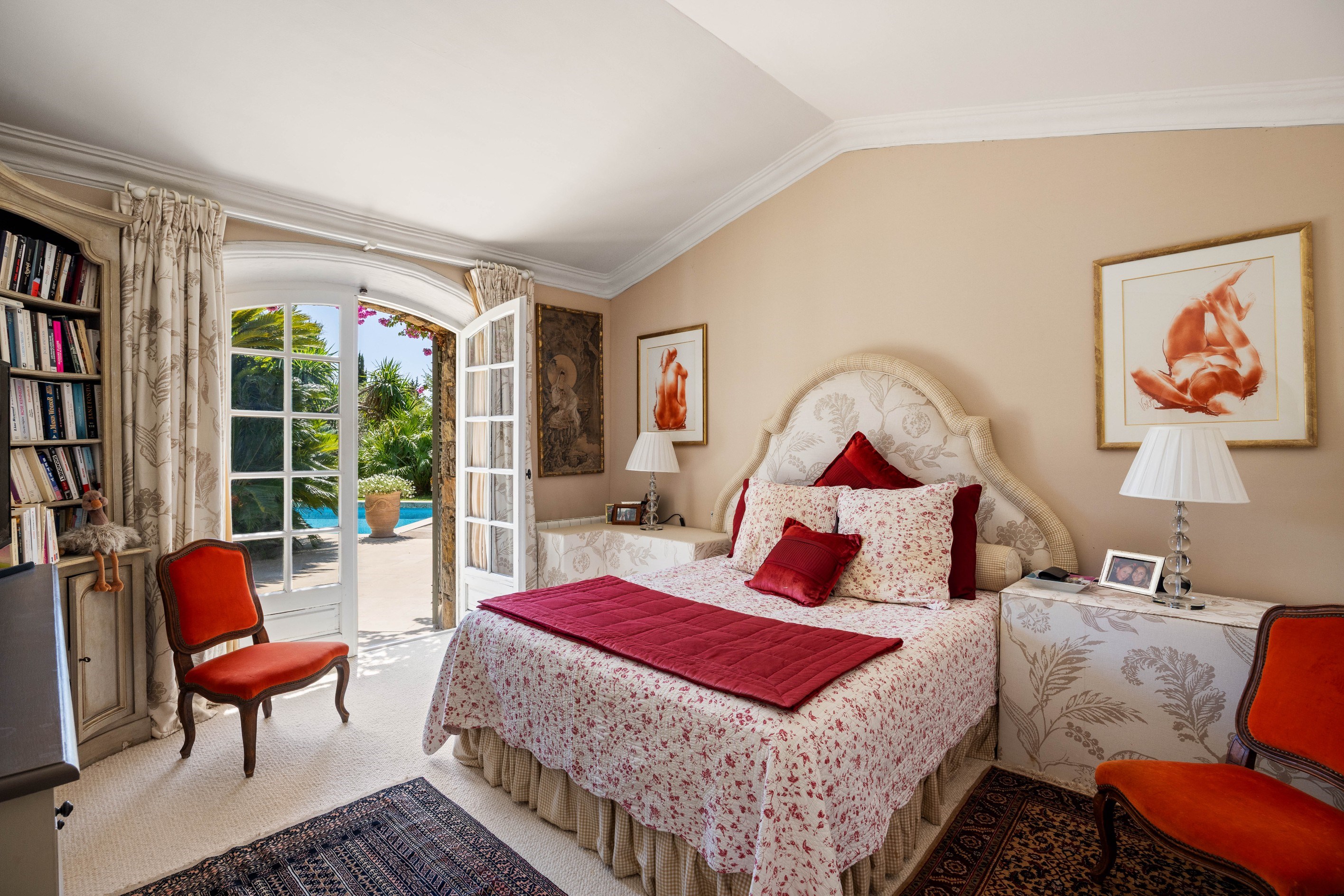  Charming 6-bedroom villa with pool on a 2,108 m² plot - 物件實景