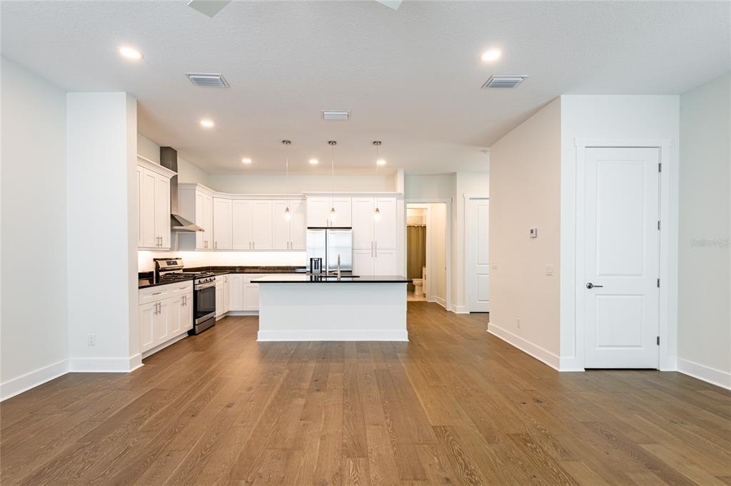 Dunedin, Florida, 34698, United States, 3 Bedrooms Bedrooms, ,3 BathroomsBathrooms,Residential,For Sale,1975288