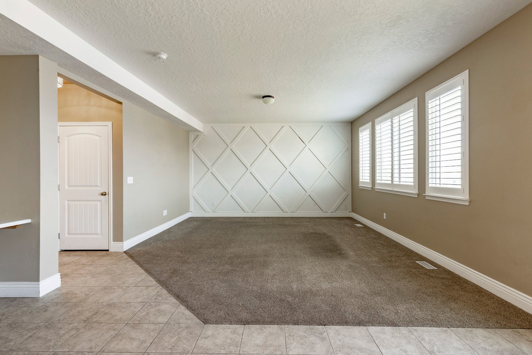  Stunning Views, Walkout Basement - 物件實景