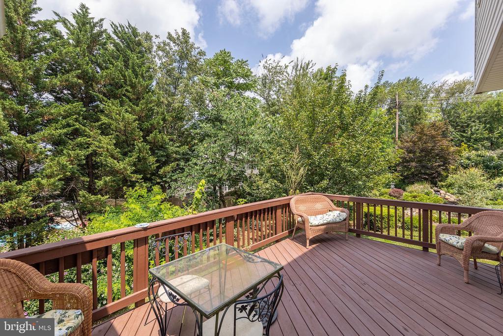 Winchester, Virginia, 22603, United States, 4 Bedrooms Bedrooms, ,4 BathroomsBathrooms,Residential,For Sale,1932452