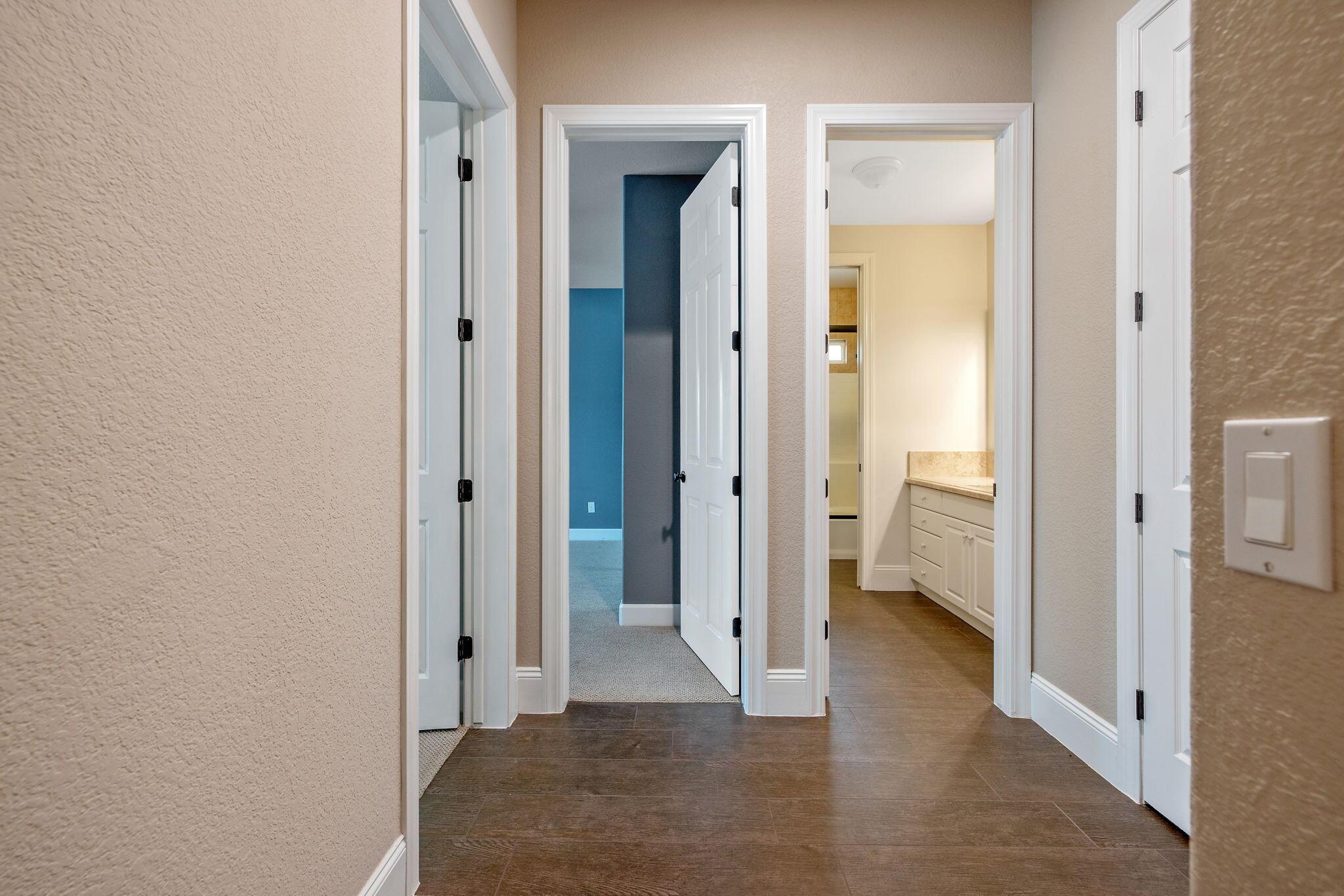 Visalia, California, 93277, United States, 3 Bedrooms Bedrooms, ,2 BathroomsBathrooms,Residential,For Sale,2048559
