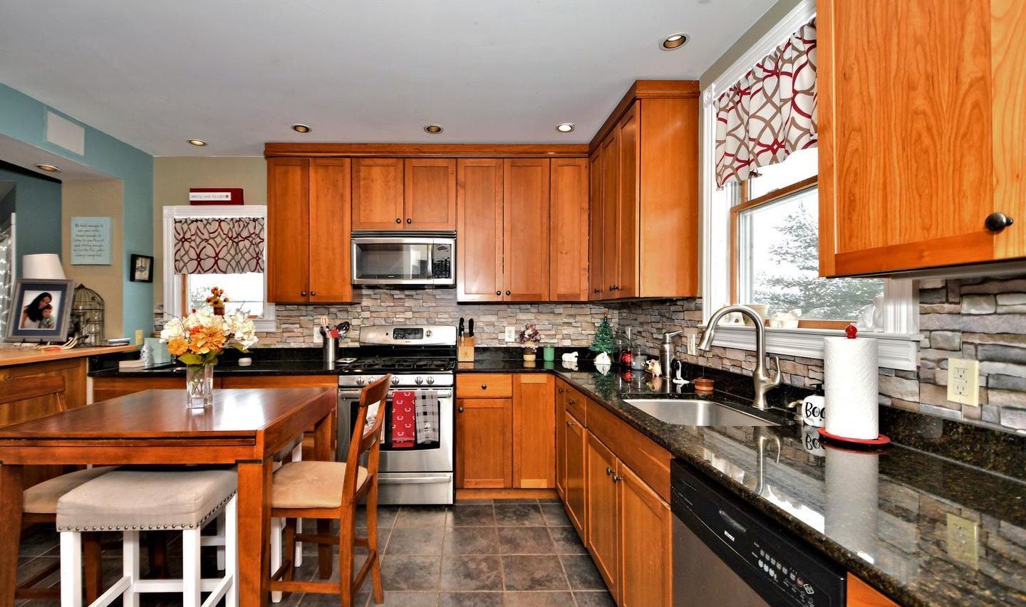 Pennington, New Jersey, 08534, United States, 3 Bedrooms Bedrooms, ,Residential,For Sale,1928704