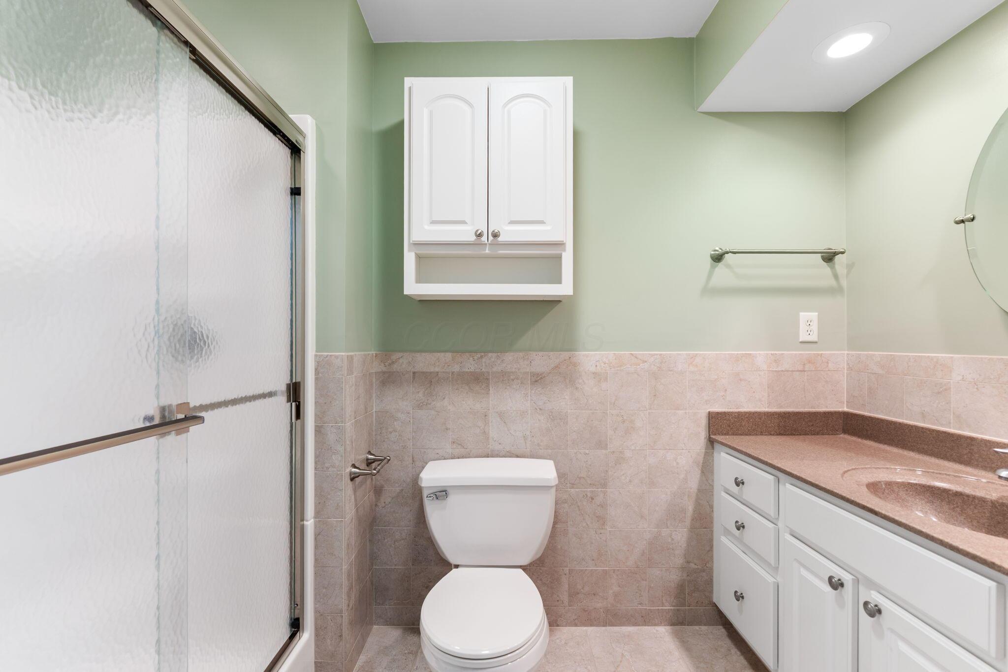 Marion, Ohio, 43302, United States, 5 Bedrooms Bedrooms, ,4 BathroomsBathrooms,Residential,For Sale,1995862