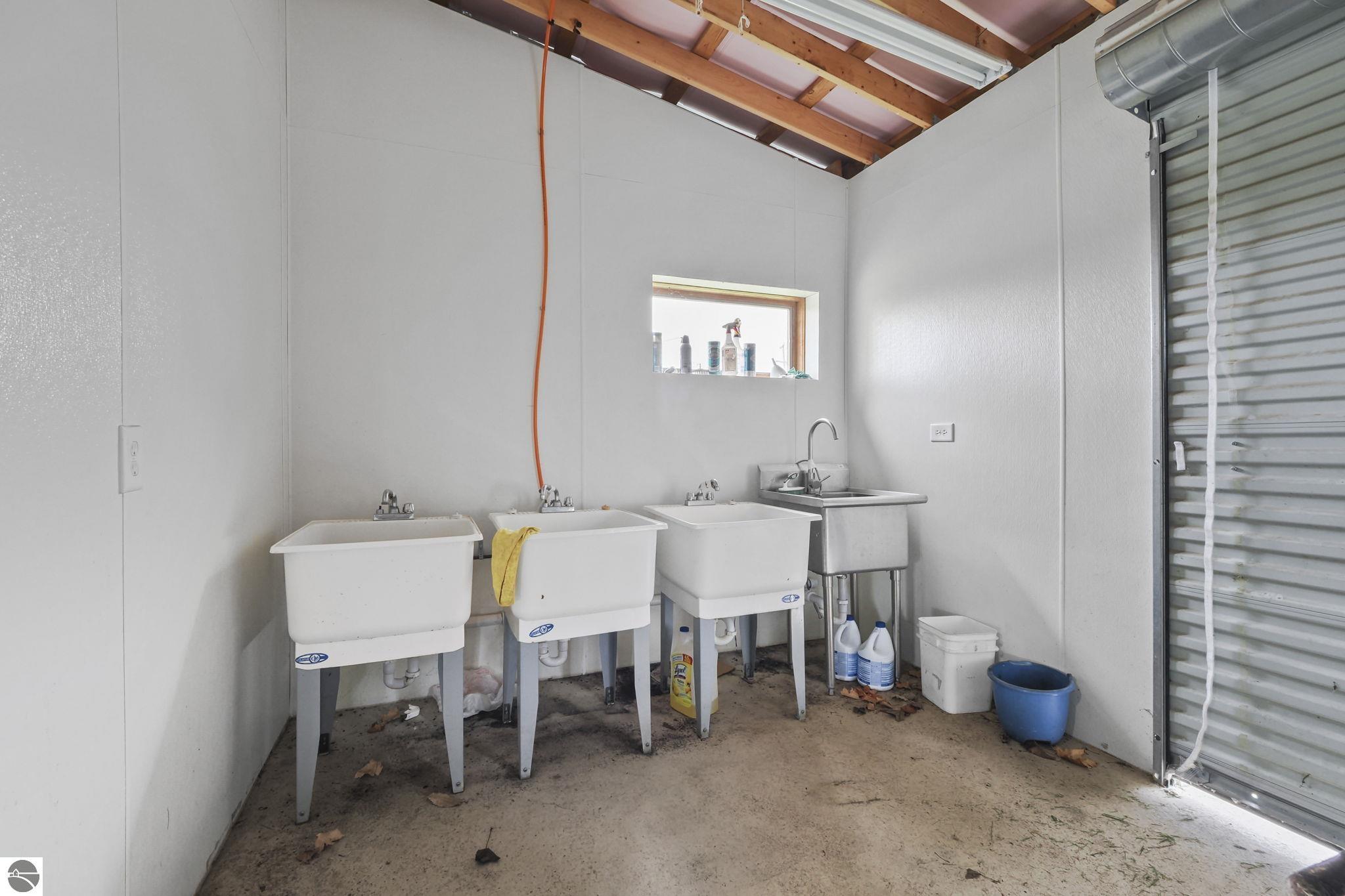 Traverse City, Michigan, 49686, United States, 3 Bedrooms Bedrooms, ,1 BathroomBathrooms,Residential,For Sale,1847565