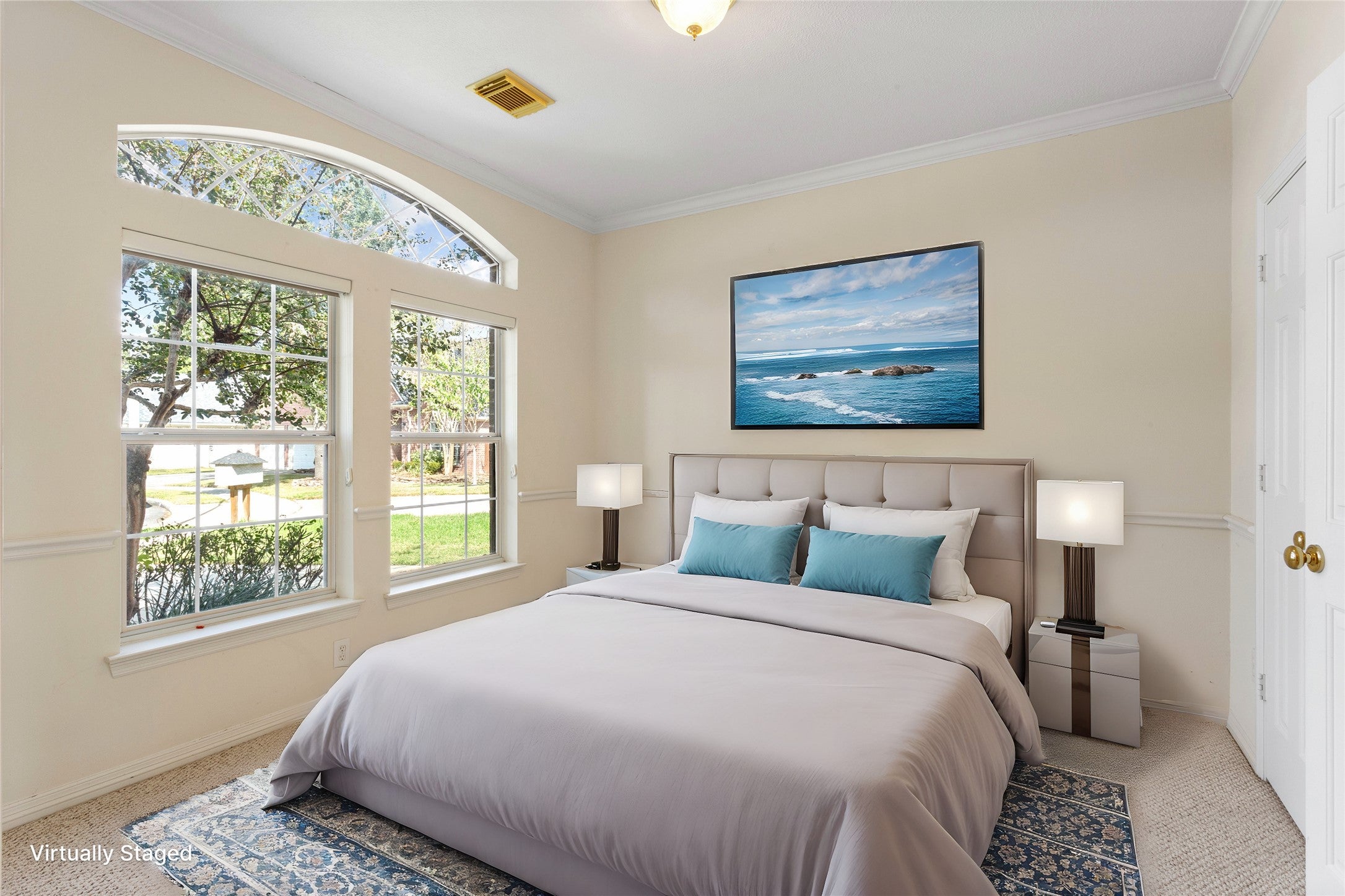 Houston, Texas, 77055, United States, 3 Bedrooms Bedrooms, ,2 BathroomsBathrooms,Residential,For Sale,1923474