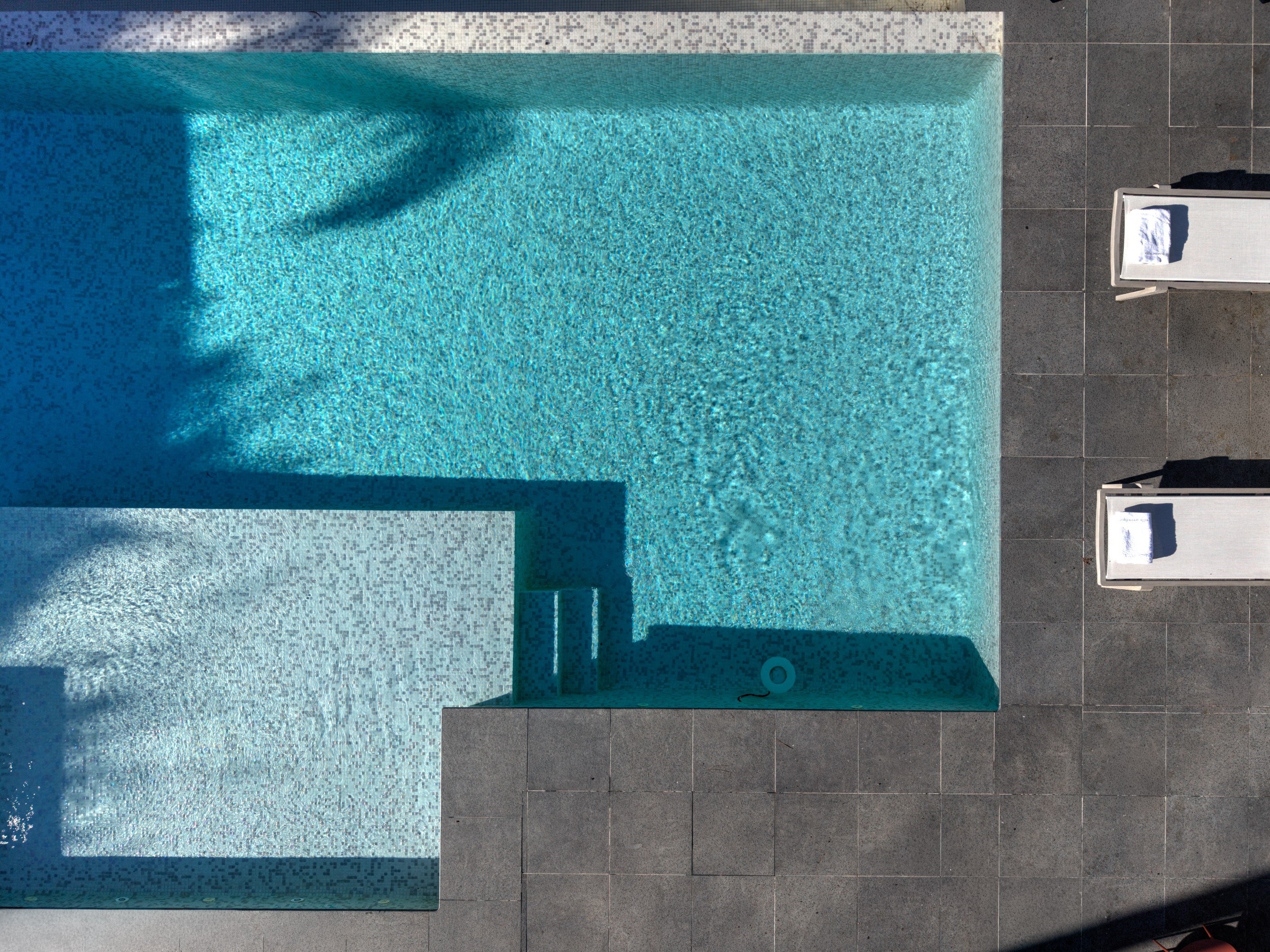 Contemporary villa for sale in Super Cannes 265 m² with pool and partial sea vi… - 物件實景