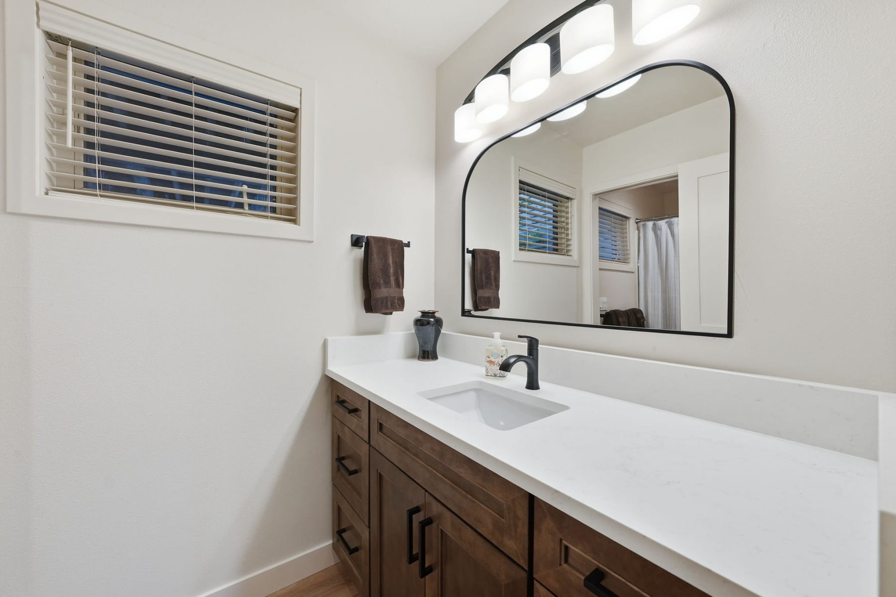  1287 NW City Heights Drive Bend, OR 97703 - 物件實景