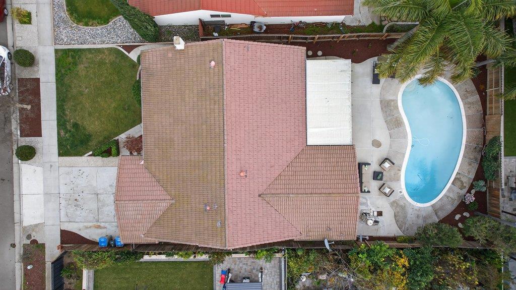 San Jose, California, 95123, United States, 4 Bedrooms Bedrooms, ,2 BathroomsBathrooms,Residential,For Sale,2005959