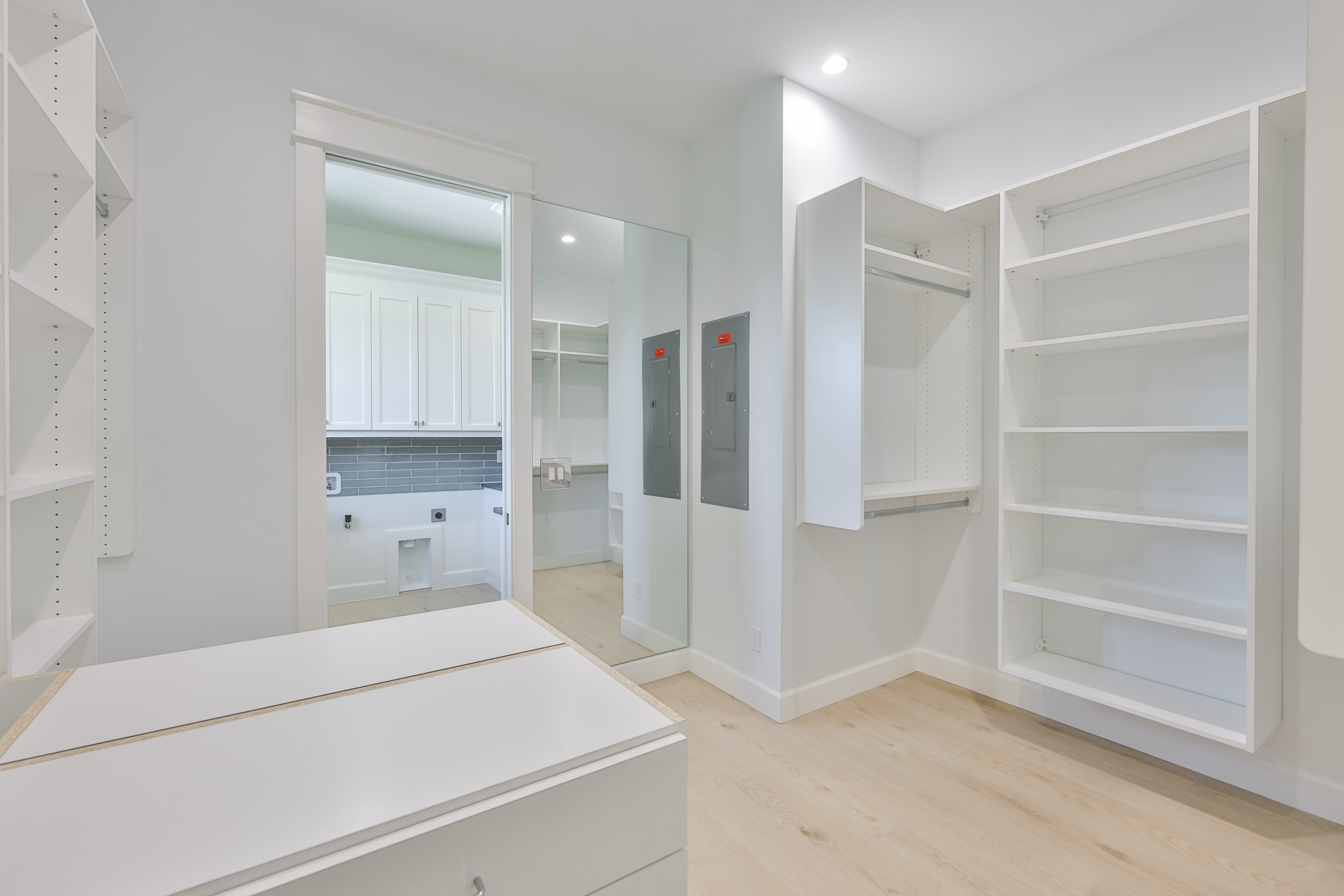 Tampa, Florida, 33629, United States, 5 Bedrooms Bedrooms, ,7 BathroomsBathrooms,Residential,For Sale,2007837