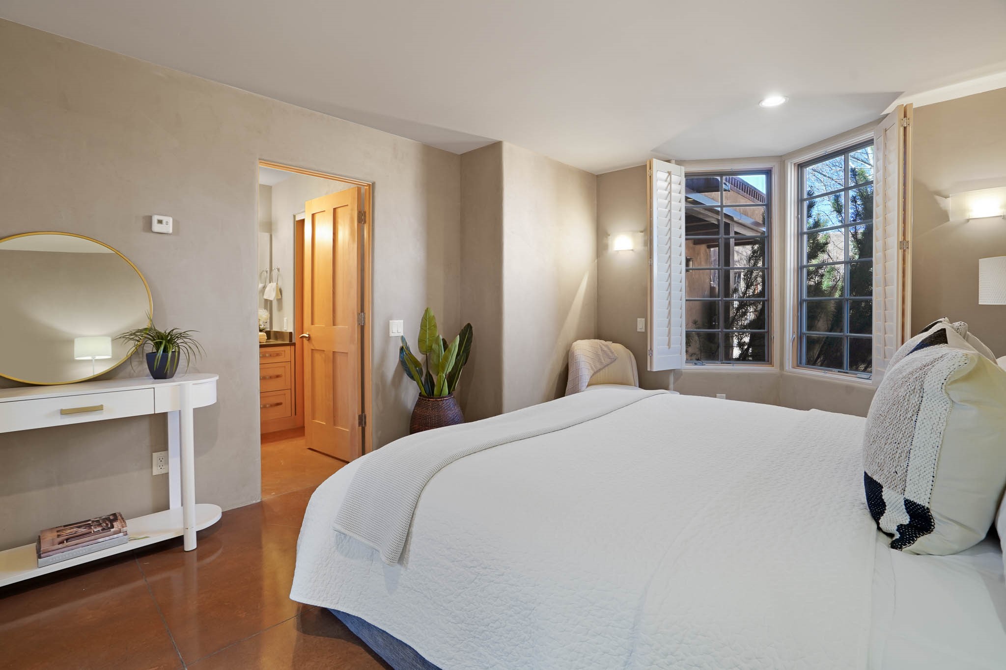  996 Old Pecos Trail - 物件實景