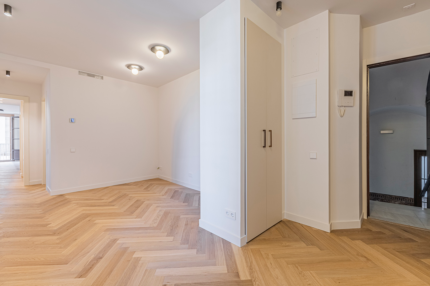  Fabulous fully renovated flat in the Gothic Quarter - 物件實景