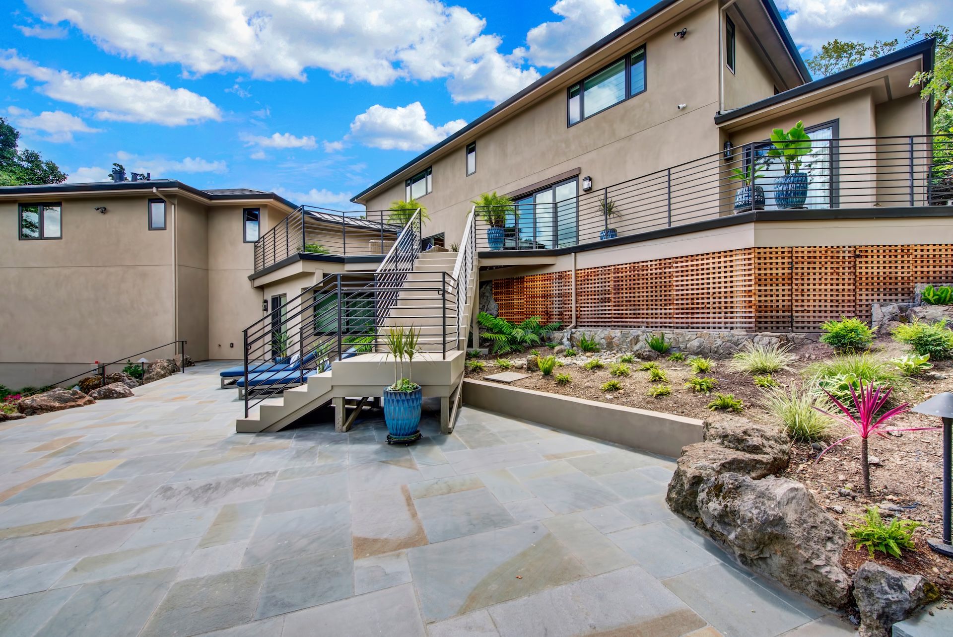  Gated Hagen Oaks Estates Residence - 物件實景