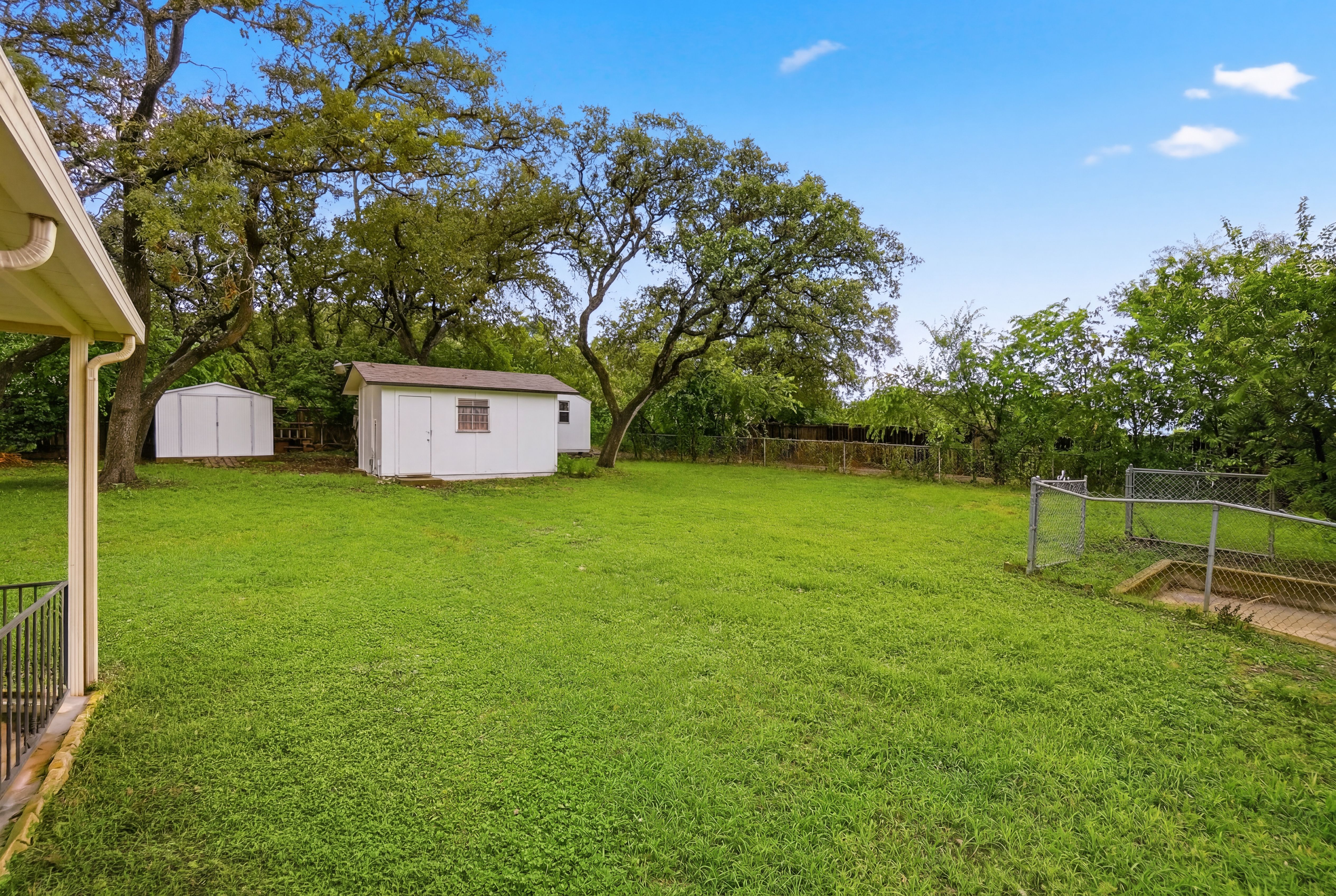  Mid-Century Modern on Half an Acre - 物件實景