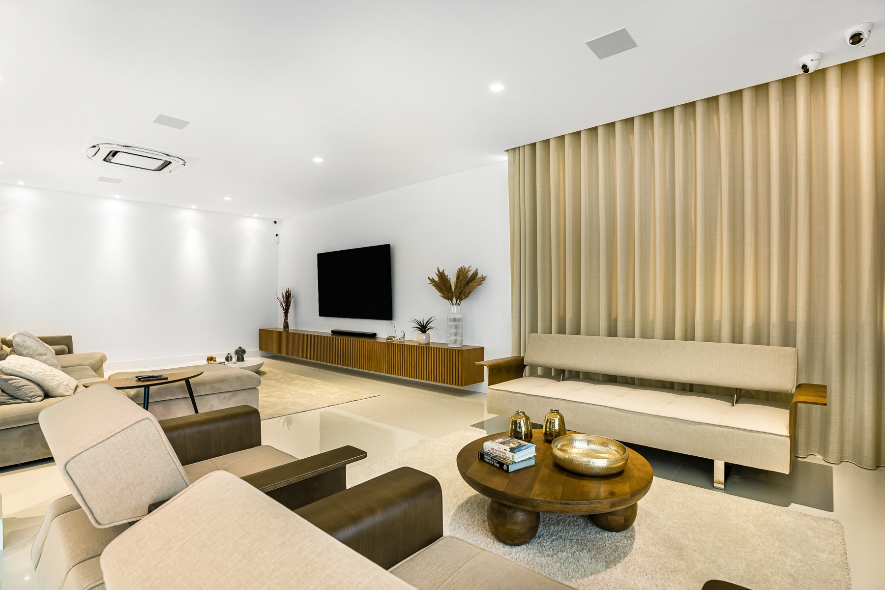  Detached house, 6 bedrooms, for Sale - 物件實景