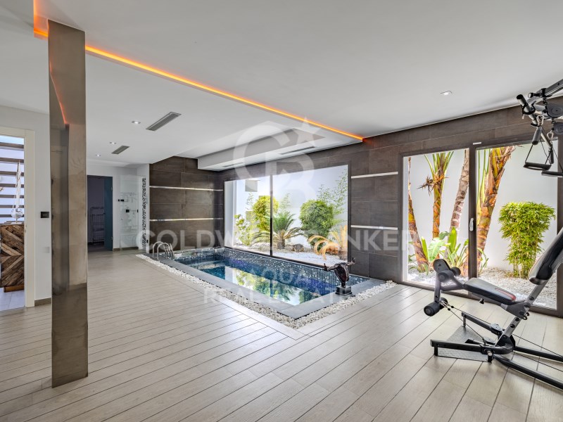 Jávea / Xàbia, Comunidad Valenciana, 03730, ES, 5 Bedrooms Bedrooms, ,5 BathroomsBathrooms,Residential,For Sale,1700607