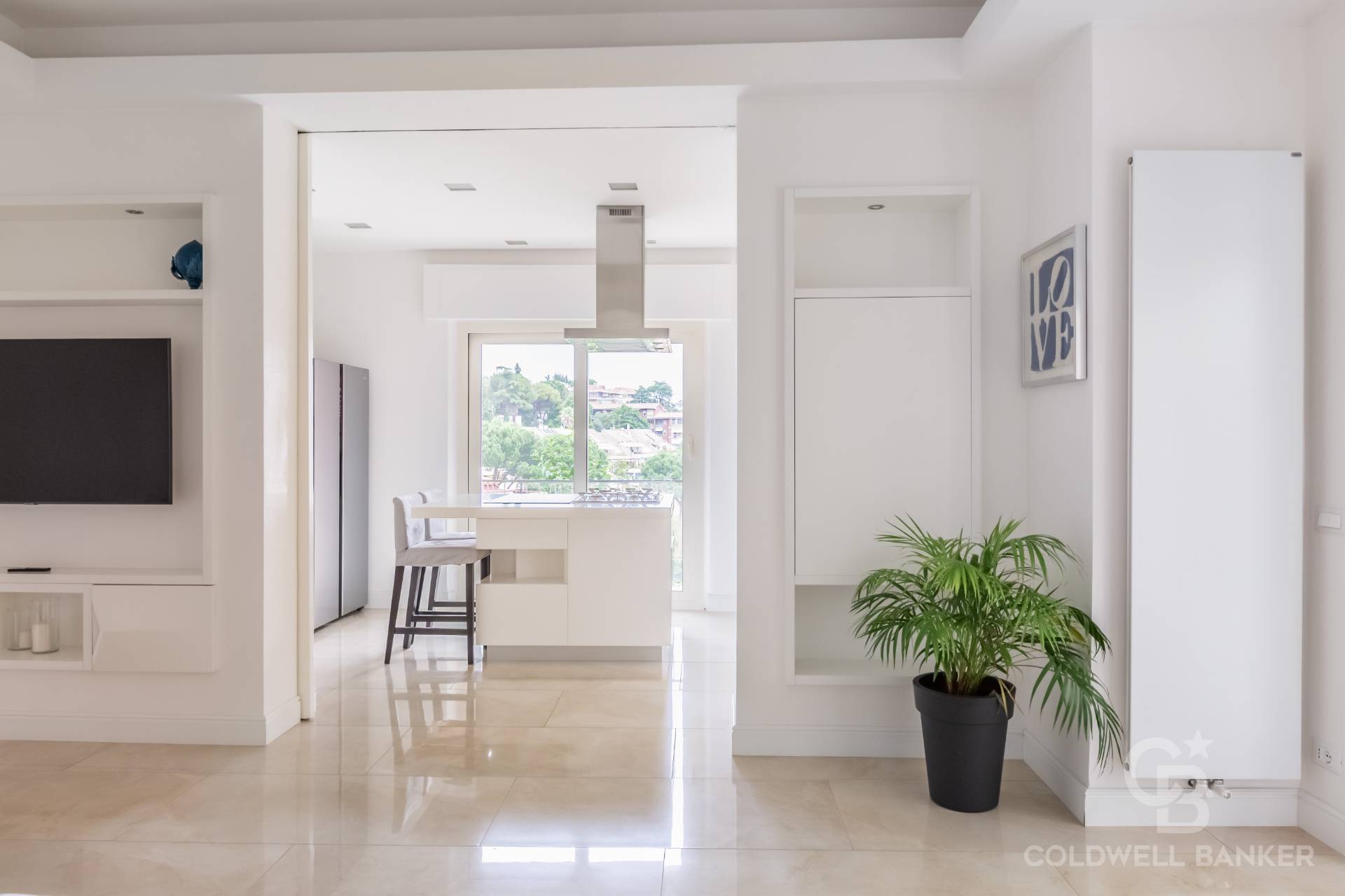 Roma, Roma, 00100, IT, 3 Bedrooms Bedrooms, ,3 BathroomsBathrooms,Residential,For Sale,1932847