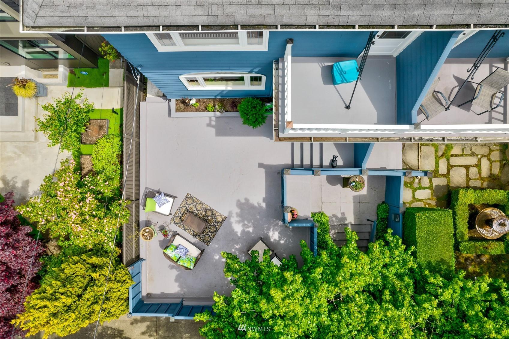2308 11TH AVE E, SEATTLE, Washington, 98102, United States, 4 Bedrooms Bedrooms, ,3 BathroomsBathrooms,Residential,For Sale,2308 11TH AVE E,1614150