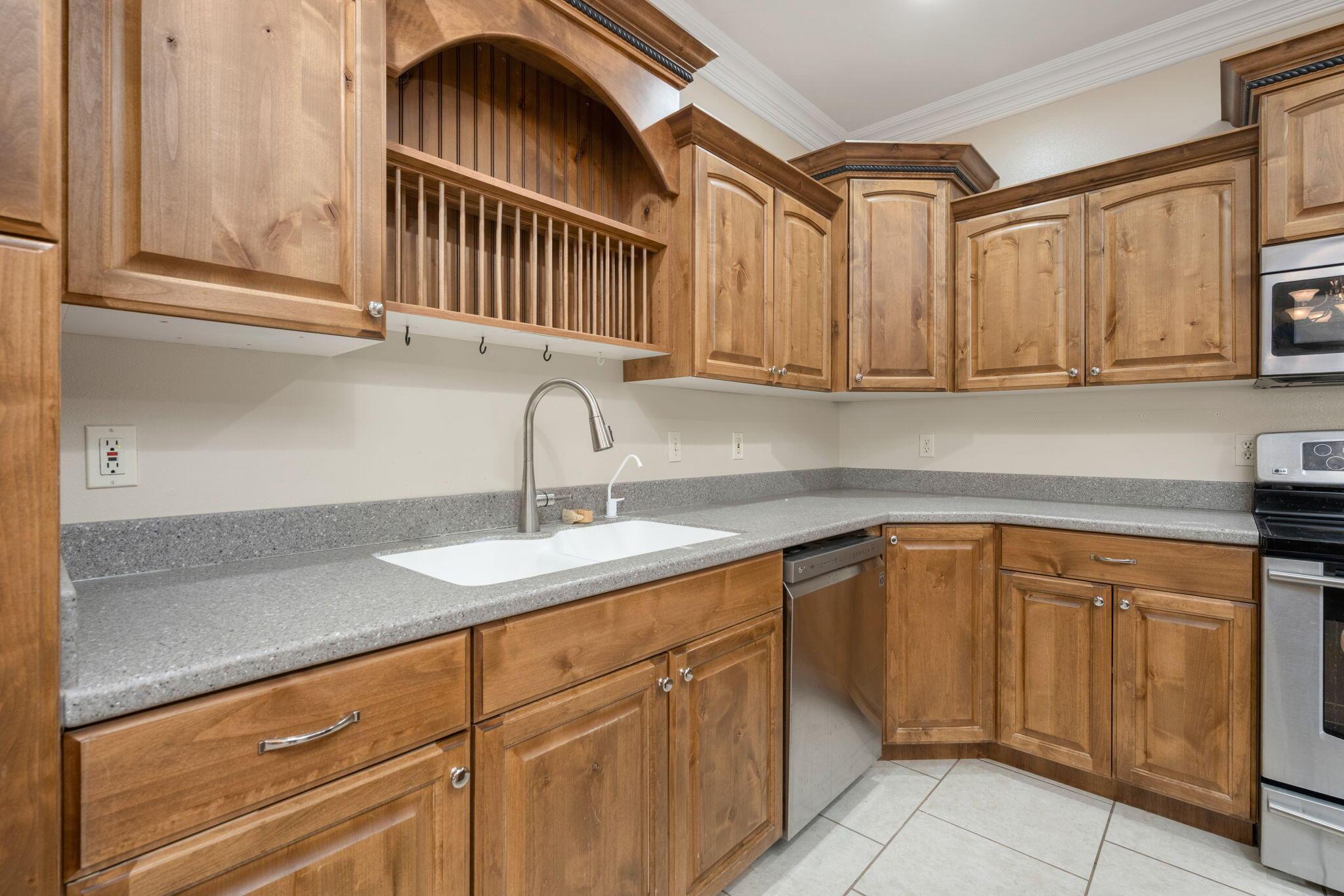 Hurricane, Utah, 84737, United States, 2 Bedrooms Bedrooms, ,3 BathroomsBathrooms,Residential,For Sale,1842468