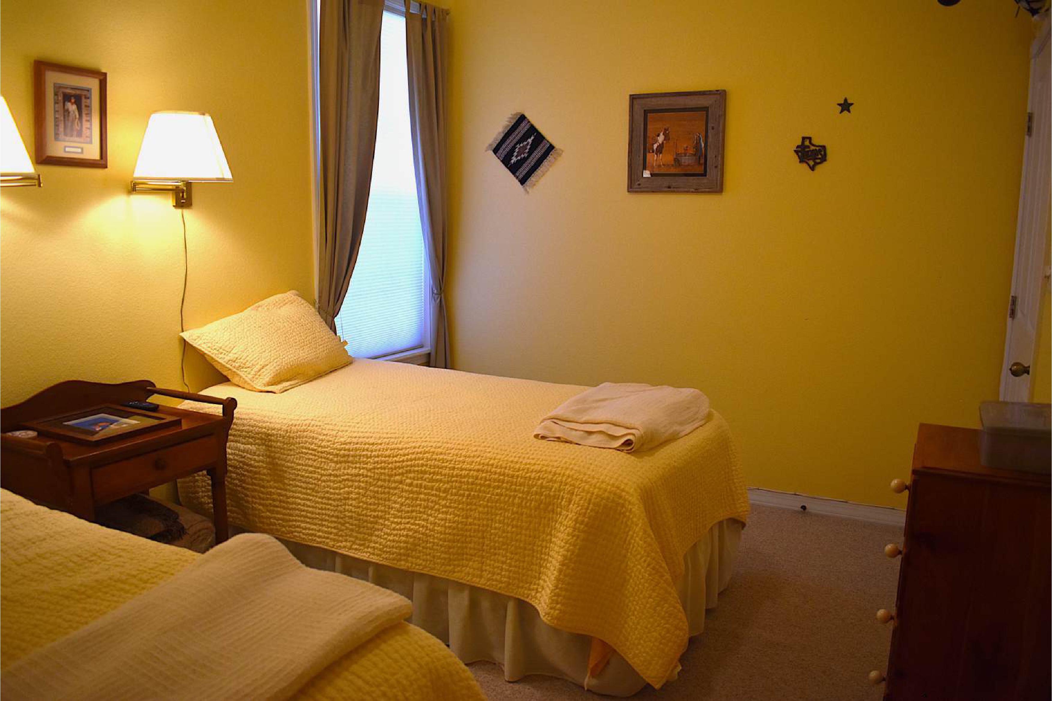 Alto, New Mexico, 88312, United States, 3 Bedrooms Bedrooms, ,3 BathroomsBathrooms,Residential,For Sale,1982199