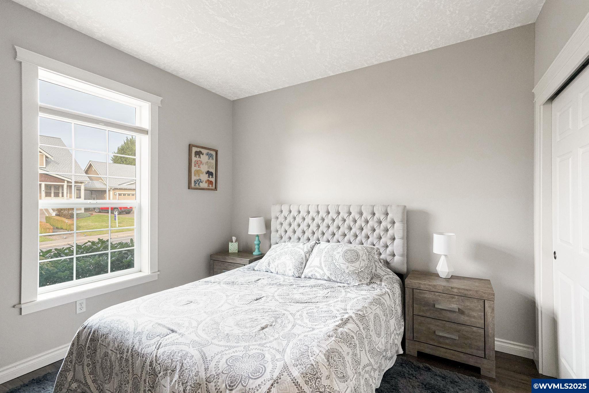 Albany, Oregon, 97321, United States, 3 Bedrooms Bedrooms, ,2 BathroomsBathrooms,Residential,For Sale,1992876