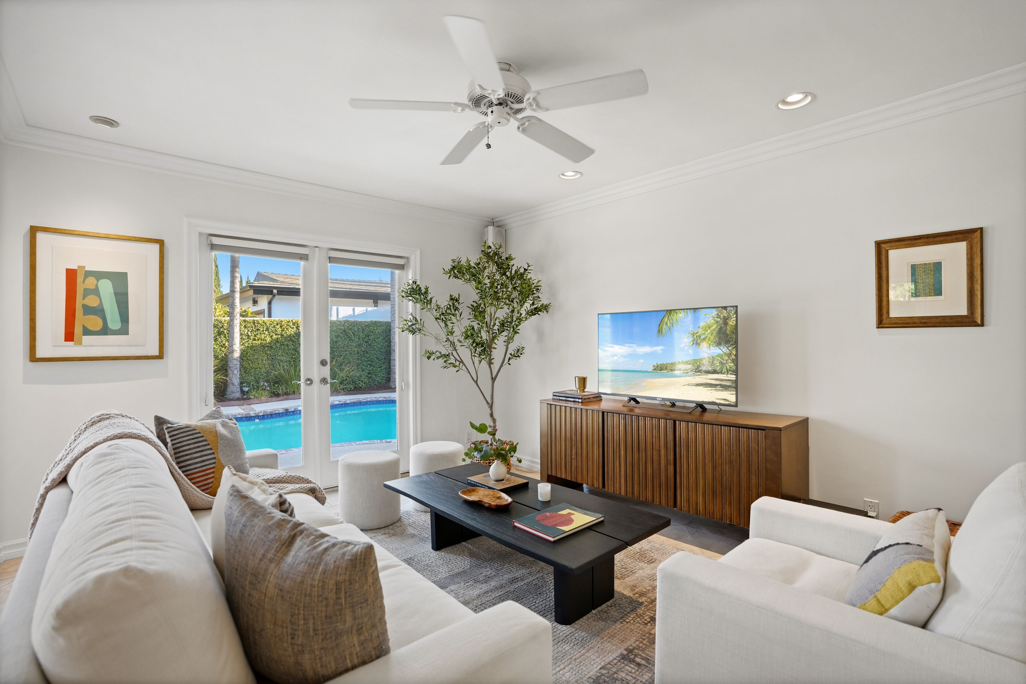  12428 Addison Street - 物件實景
