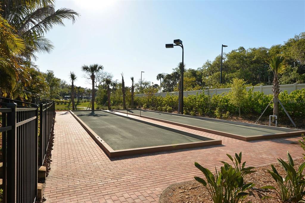 Sarasota, Florida, 34231, United States, 2 Bedrooms Bedrooms, ,3 BathroomsBathrooms,Residential,For Sale,2002128