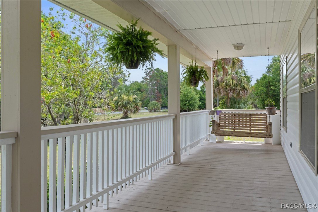 Crystal River, Florida, 34428, United States, 3 Bedrooms Bedrooms, ,3 BathroomsBathrooms,Residential,For Sale,1977079