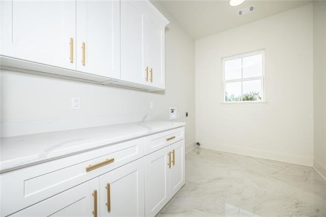 Slidell, Louisiana, 70461, United States, 4 Bedrooms Bedrooms, ,3 BathroomsBathrooms,Residential,For Sale,2034181