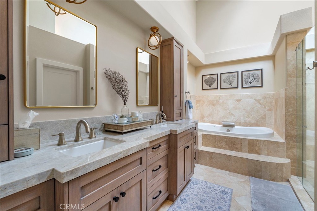 Newport Beach, California, 92660, United States, 3 Bedrooms Bedrooms, ,3 BathroomsBathrooms,Residential,For Sale,1991150