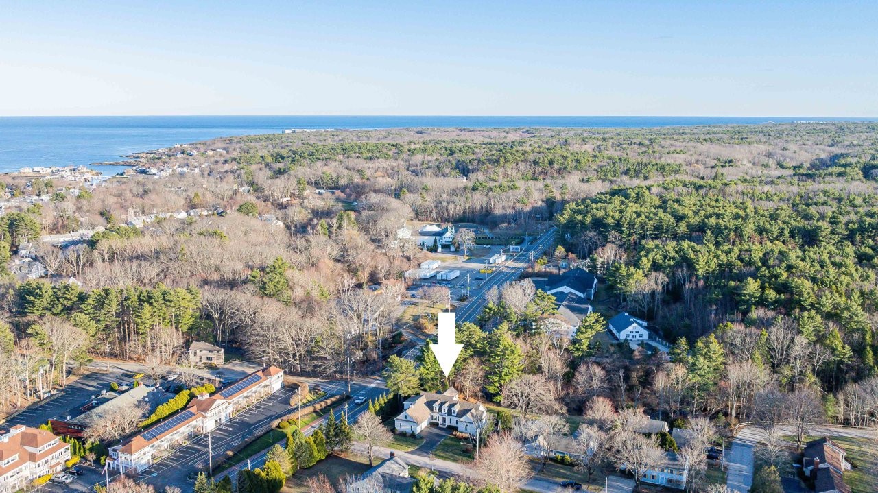 Ogunquit, Maine, 03907, United States, 13 Bedrooms Bedrooms, ,3 BathroomsBathrooms,Residential,For Sale,1777971