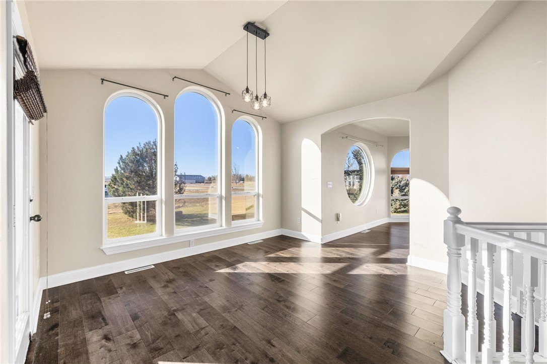 Shepherd, Montana, 59079, United States, 5 Bedrooms Bedrooms, ,3 BathroomsBathrooms,Residential,For Sale,1998698