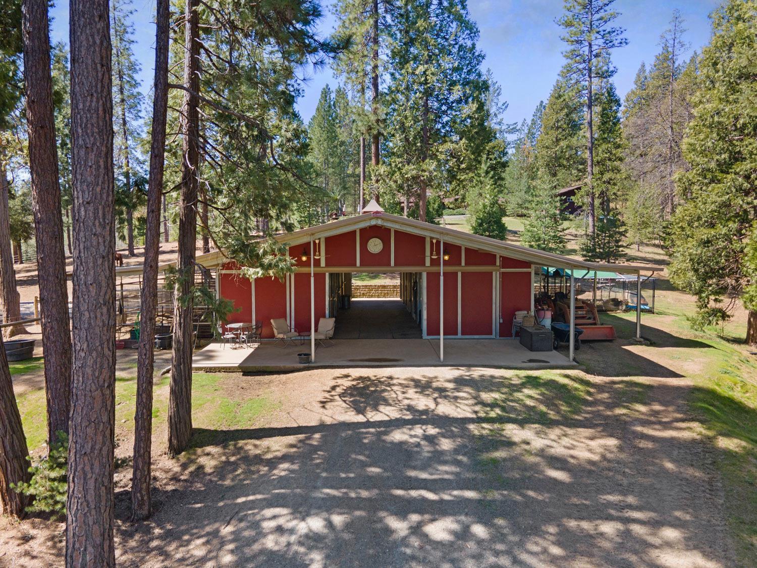 Coulterville, California, 95311, United States, 3 Bedrooms Bedrooms, ,4 BathroomsBathrooms,Residential,For Sale,1792309