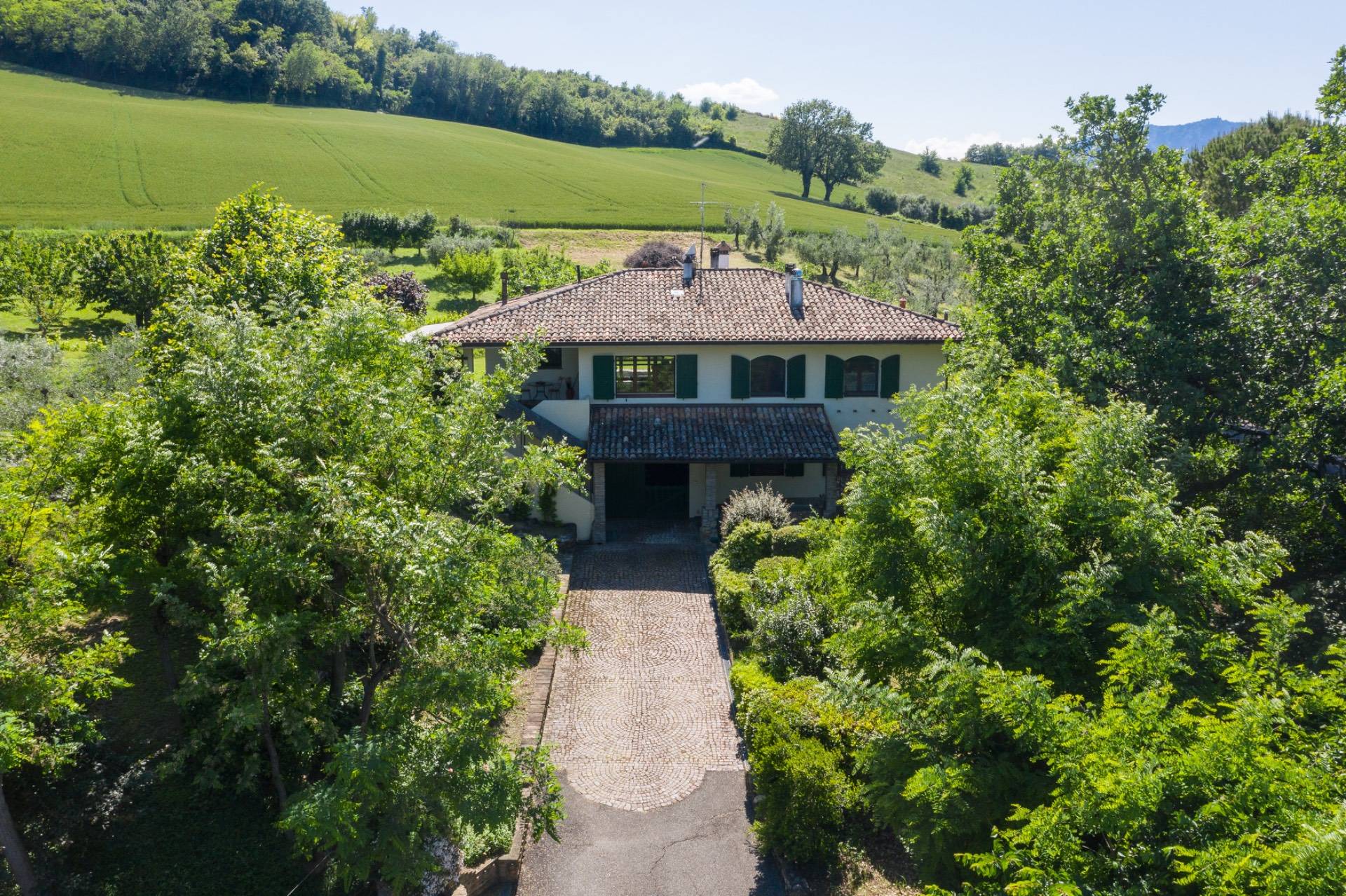 Montescudo-Monte Colombo, Rimini, IT, 3 Bedrooms Bedrooms, ,4 BathroomsBathrooms,Residential,For Sale,1826716