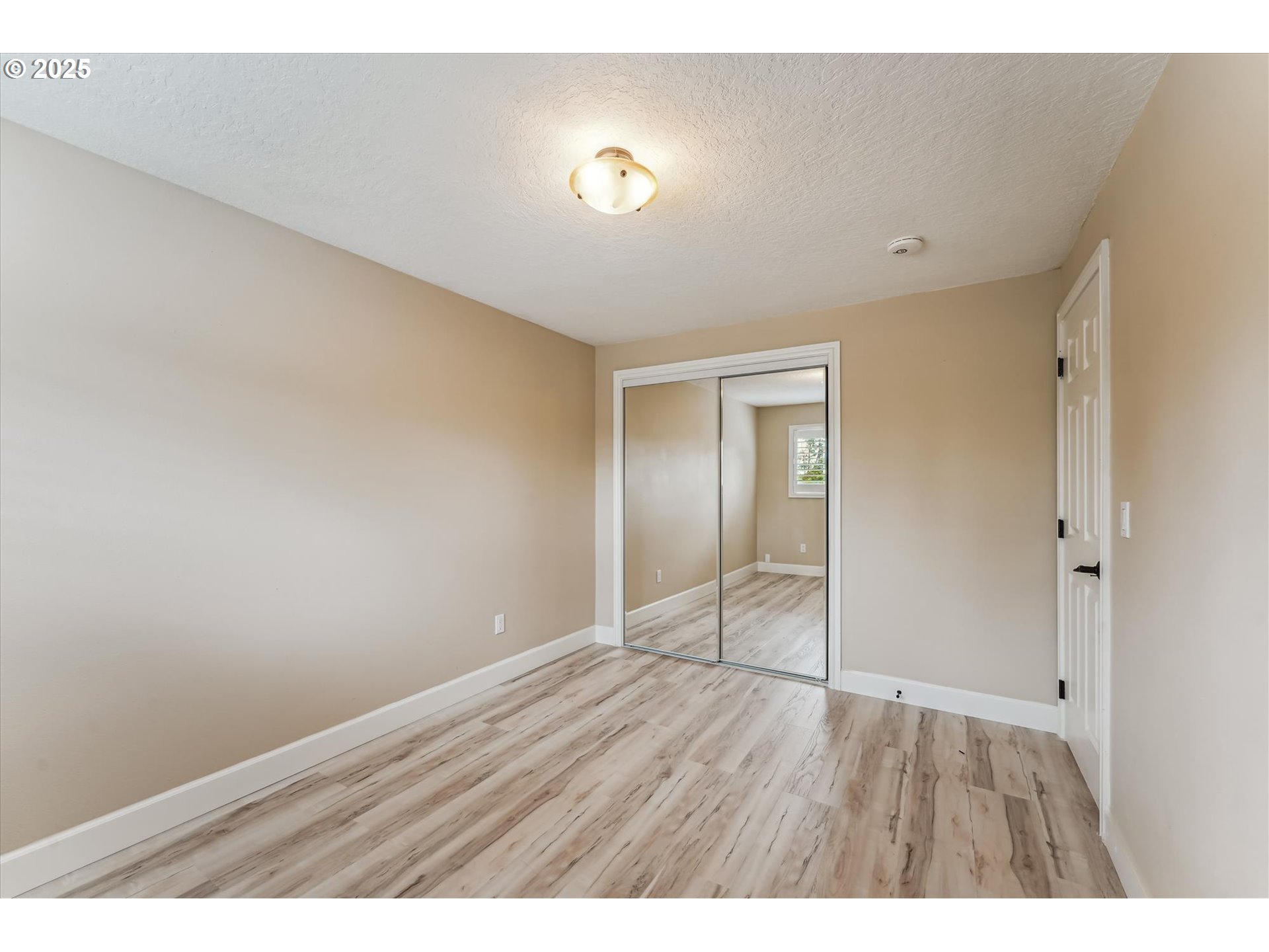 Forest Grove, Oregon, 97116, United States, 3 Bedrooms Bedrooms, ,2 BathroomsBathrooms,Residential,For Sale,1917976