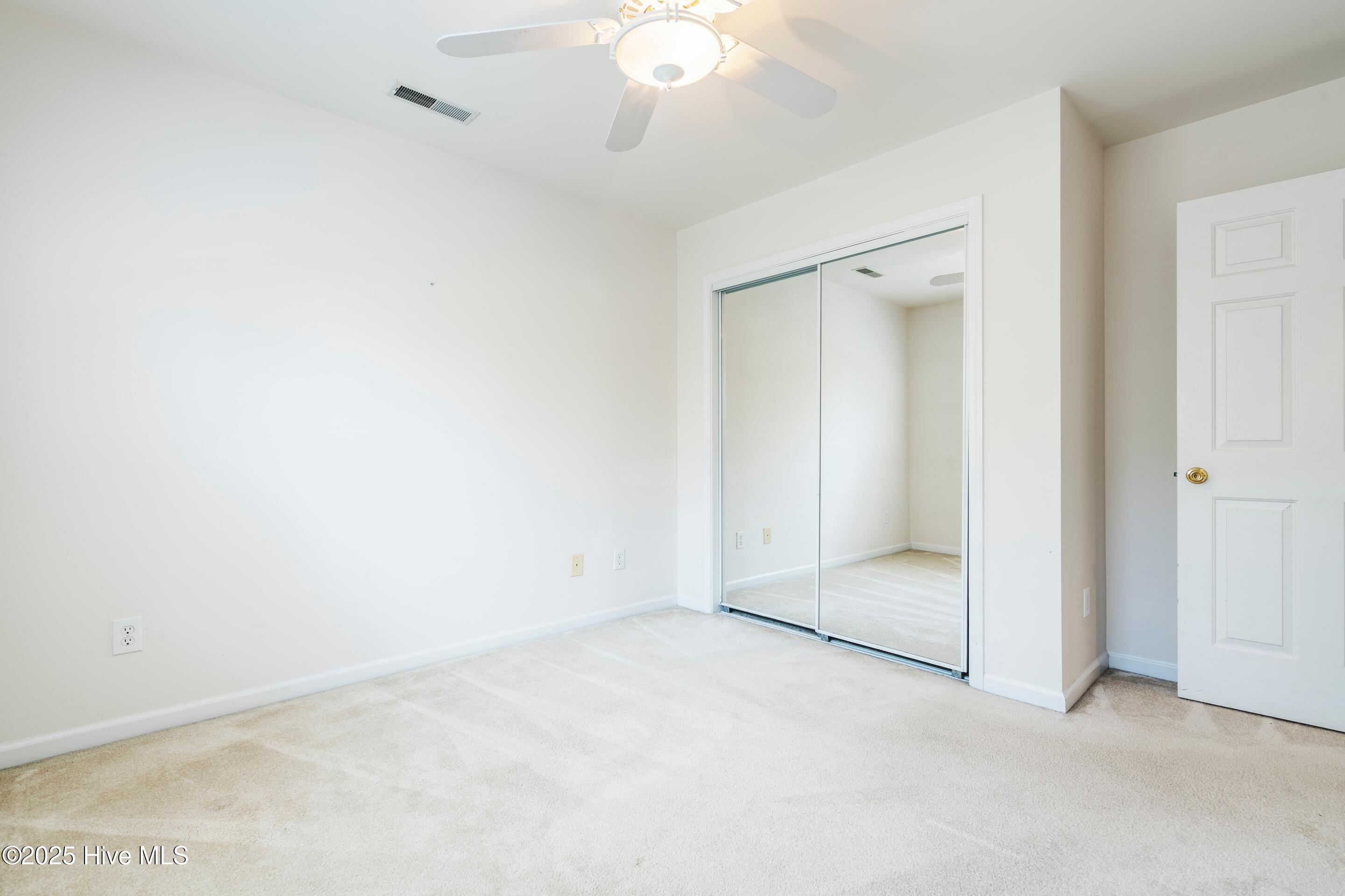 Wilmington, North Carolina, 28405, United States, 4 Bedrooms Bedrooms, ,2 BathroomsBathrooms,Residential,For Sale,1957483