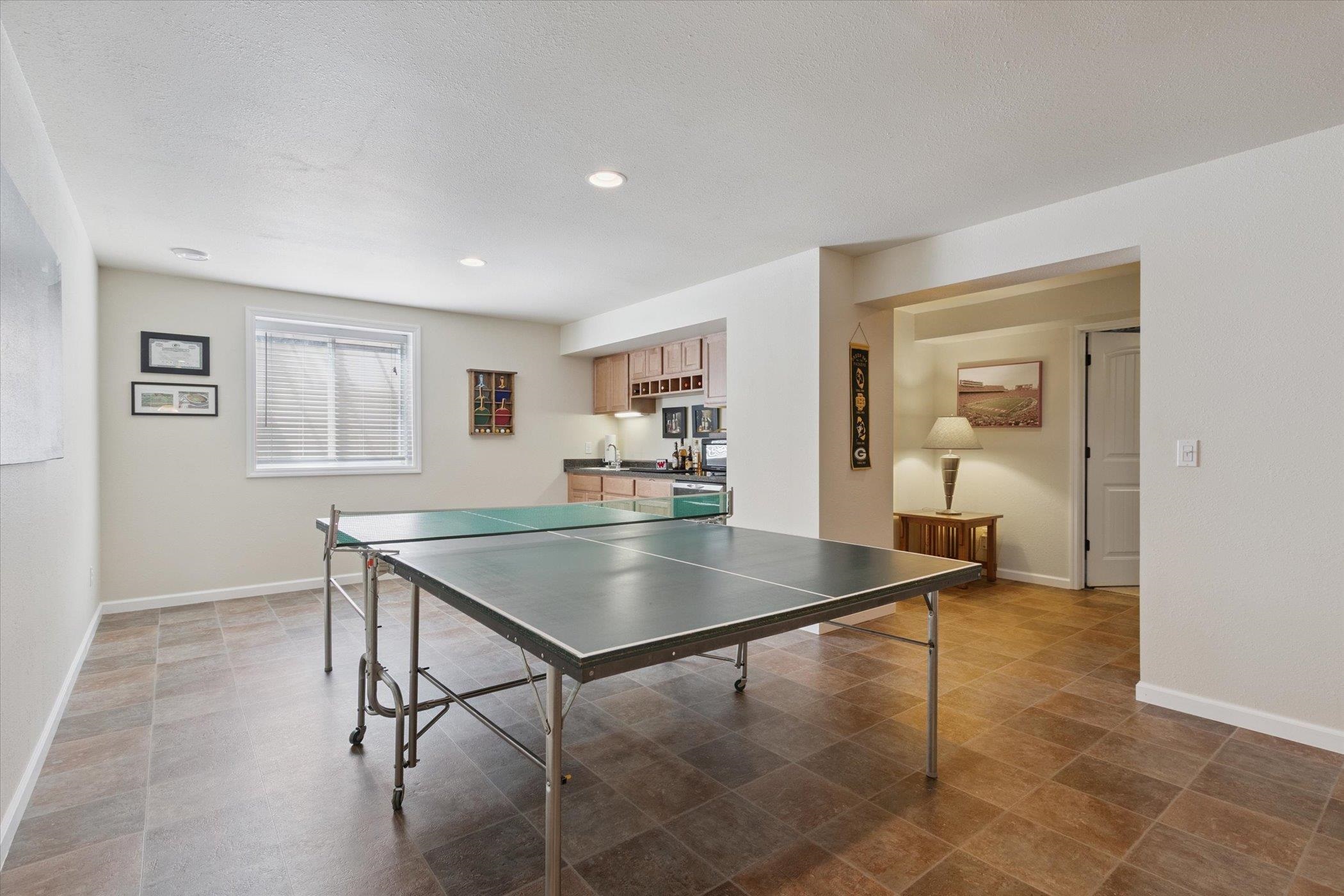 Janesville, Wisconsin, 53546, United States, 3 Bedrooms Bedrooms, ,4 BathroomsBathrooms,Residential,For Sale,1978617