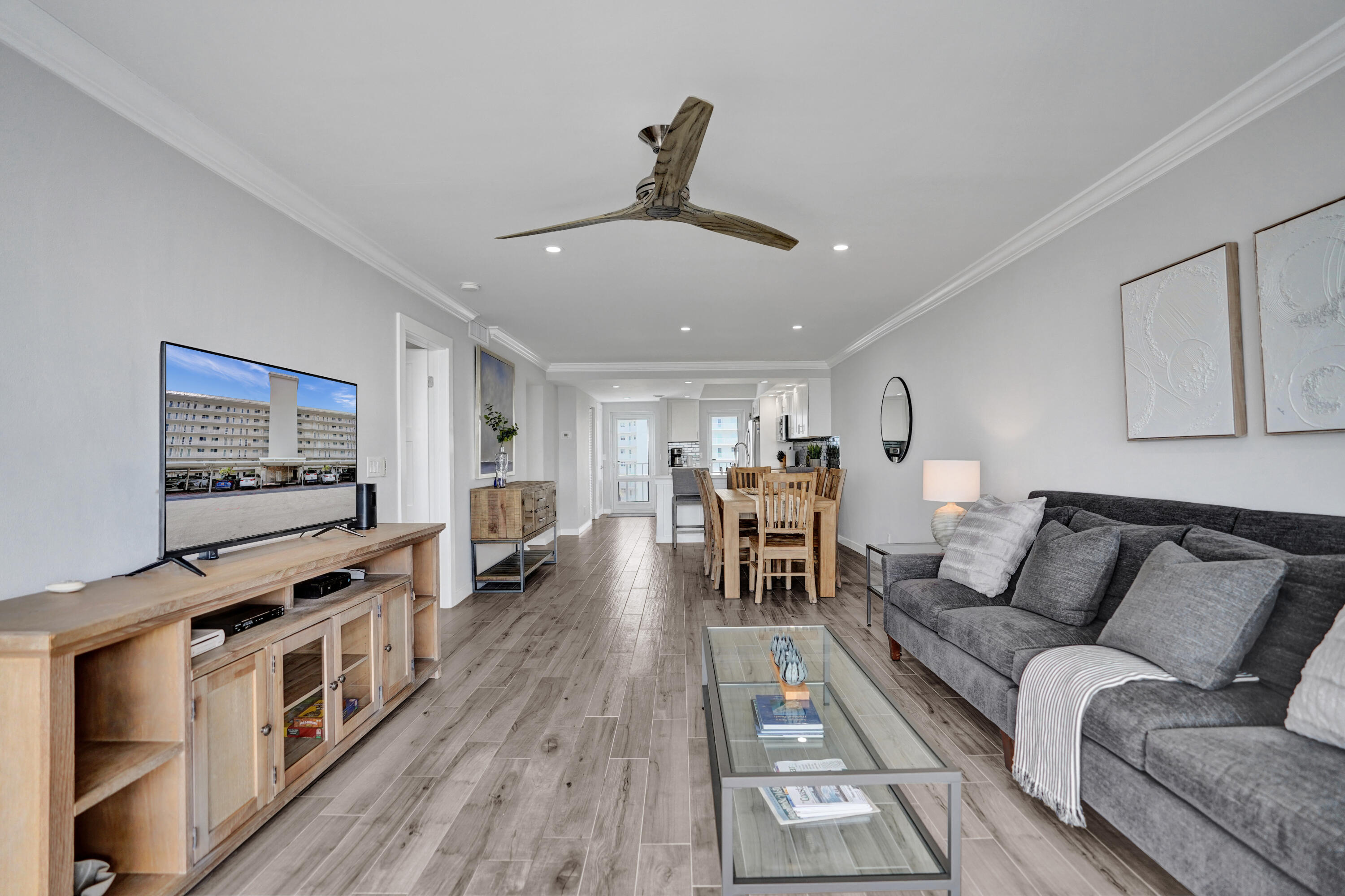 Highland Beach, Florida, 33487, United States, 2 Bedrooms Bedrooms, ,2 BathroomsBathrooms,Residential,For Sale,1828611