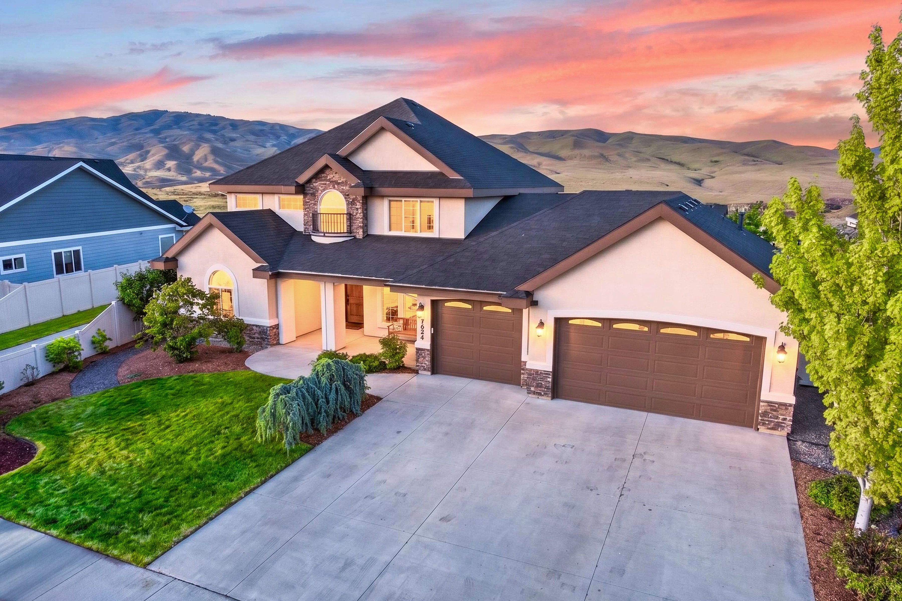  Refined Southeast Boise Living with Panoramic Vistas - 物件實景