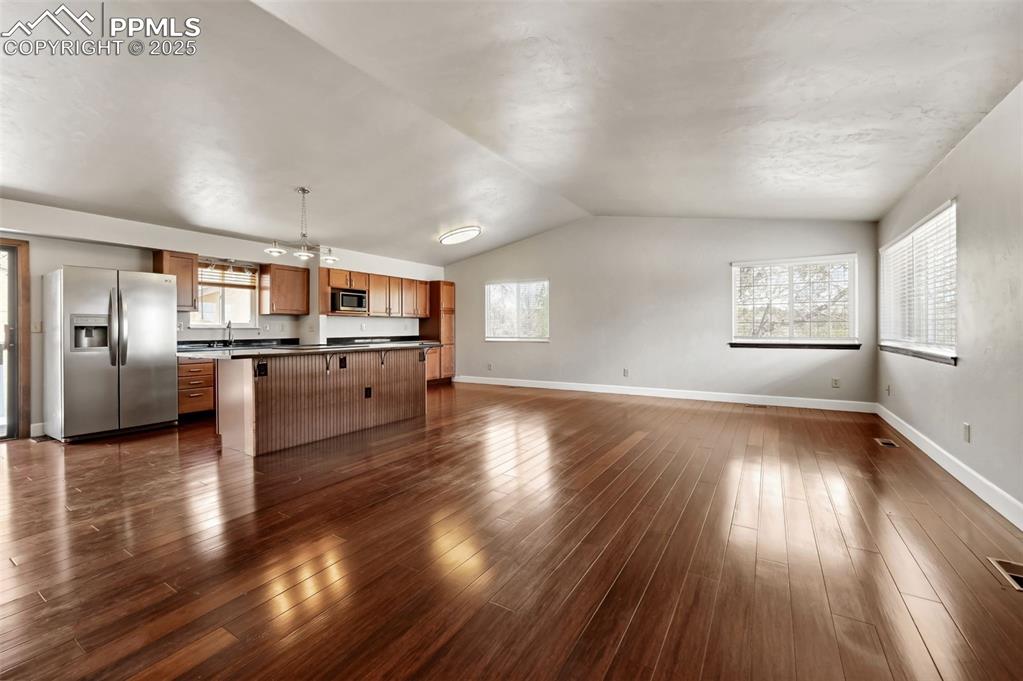 Colorado Springs, Colorado, 80919, United States, 3 Bedrooms Bedrooms, ,2 BathroomsBathrooms,Residential,For Sale,1793578